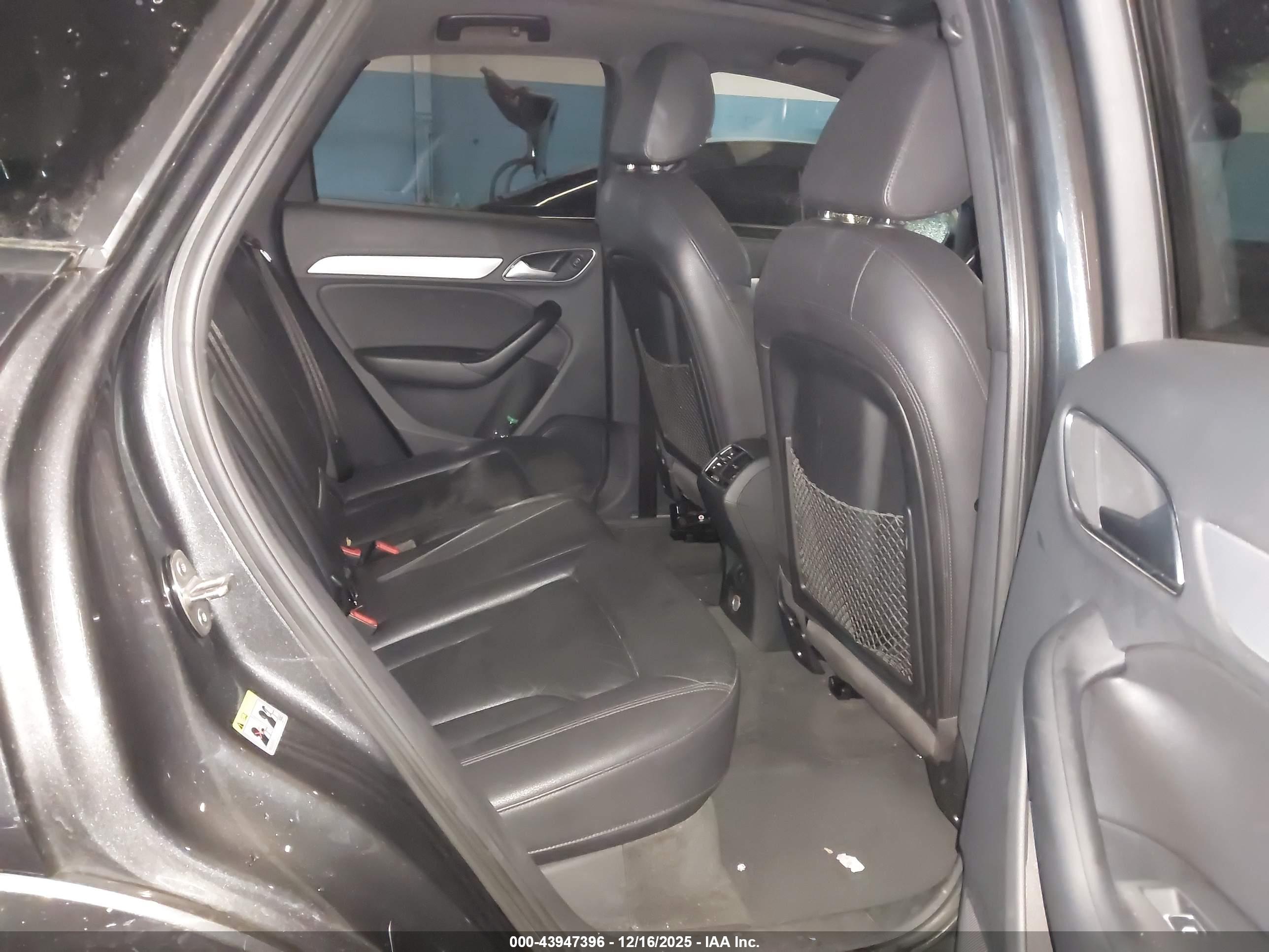 AUDI Q3 image 8