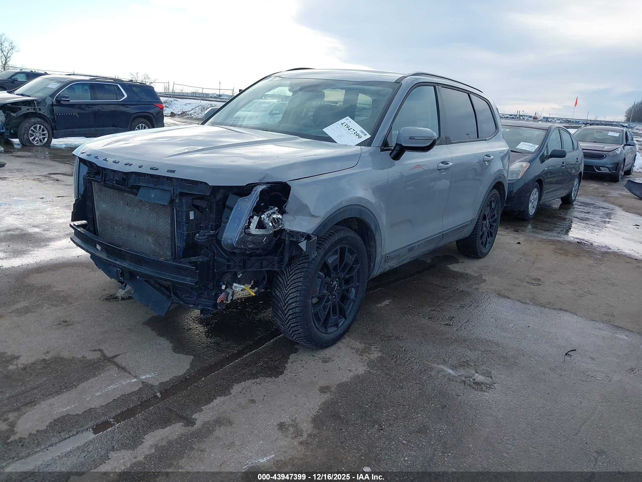 KIA TELLURIDE image 2