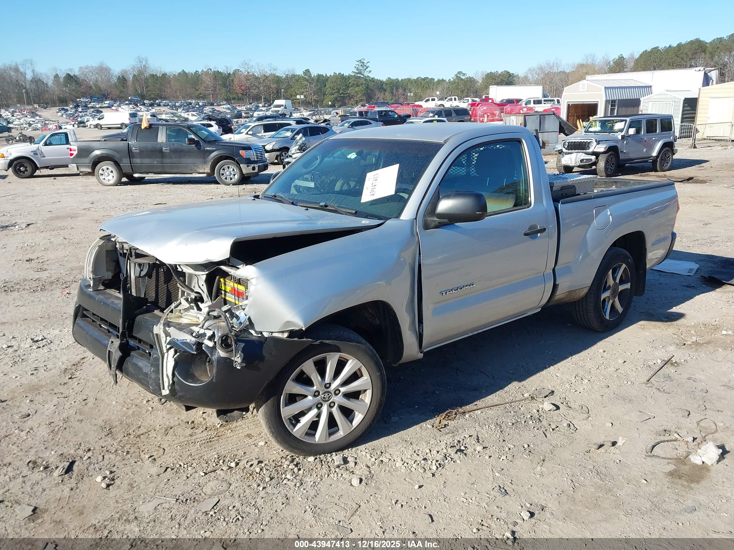 TOYOTA TACOMA image 2