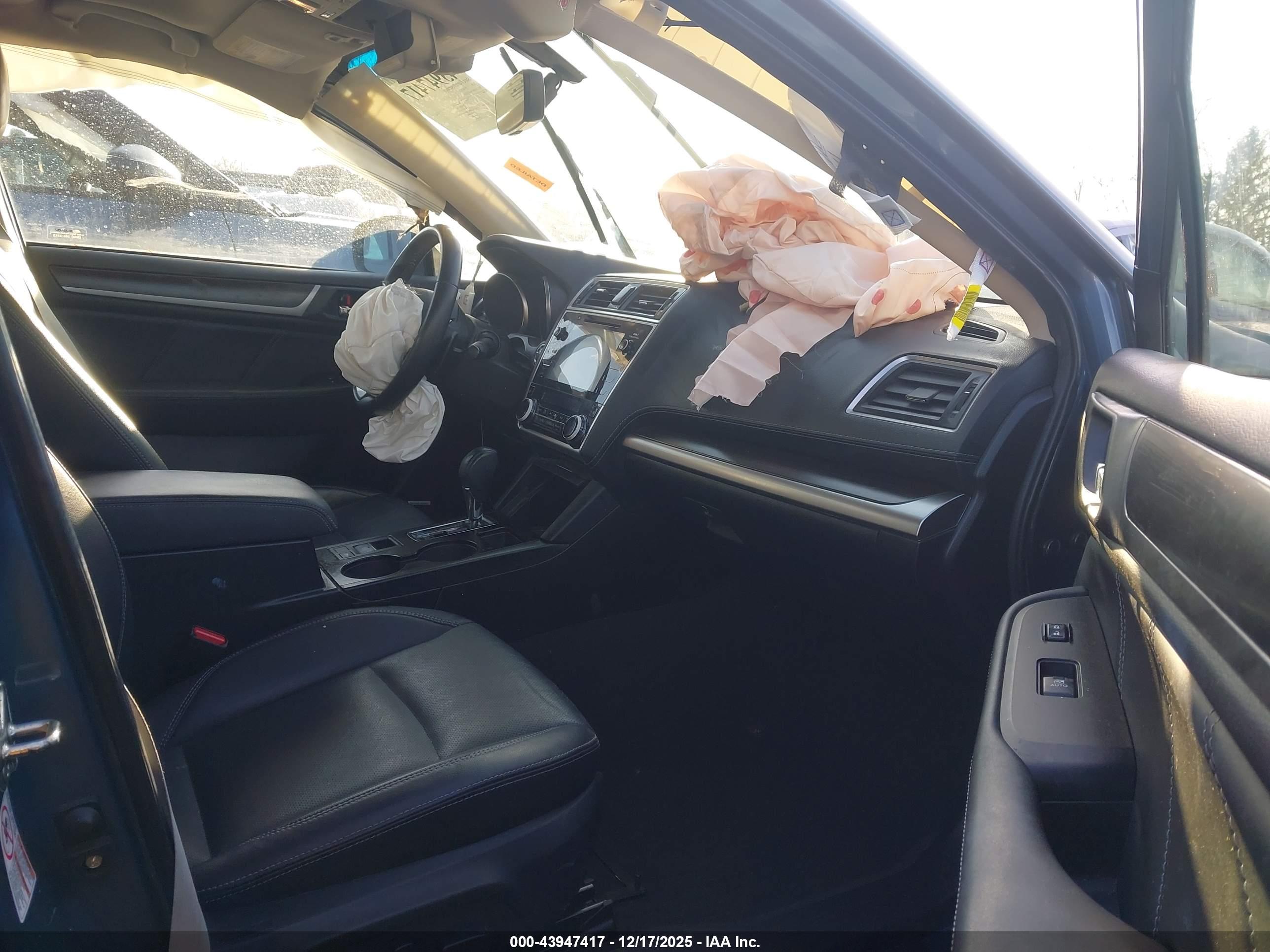 SUBARU LEGACY image 5