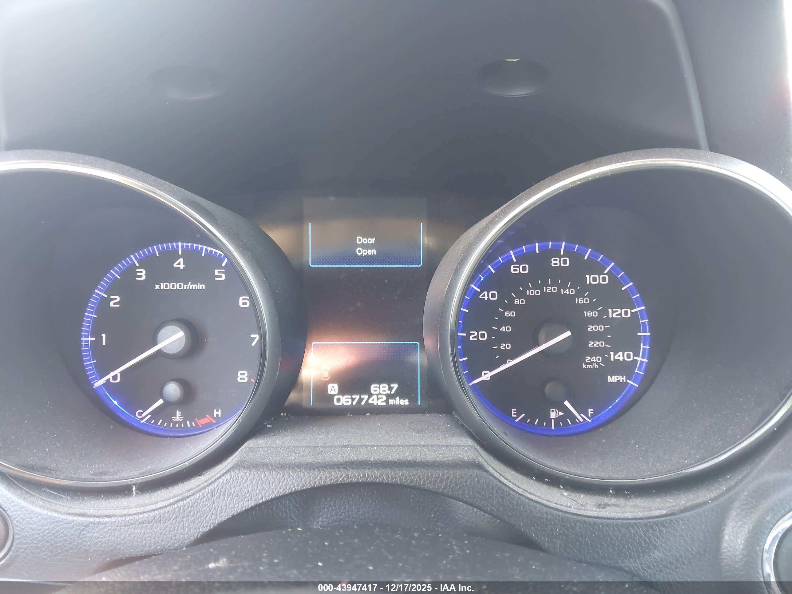 SUBARU LEGACY image 7