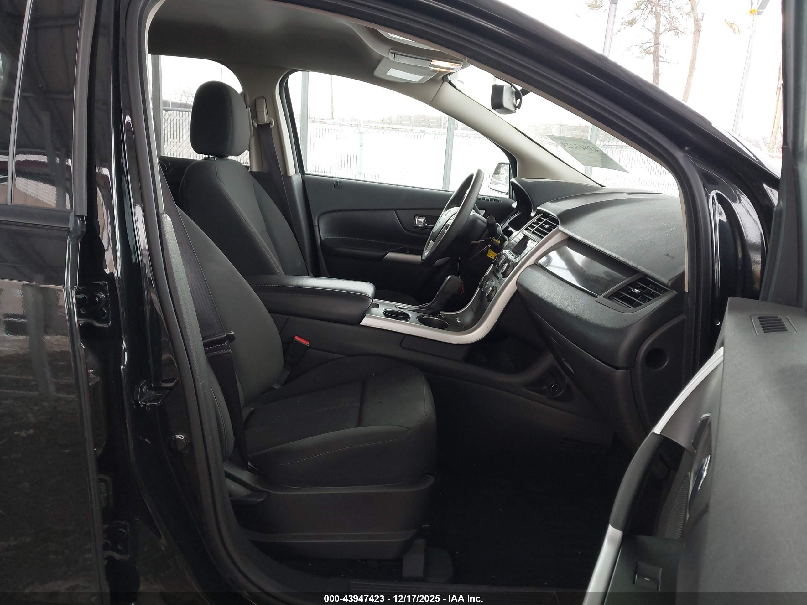 FORD EDGE image 5