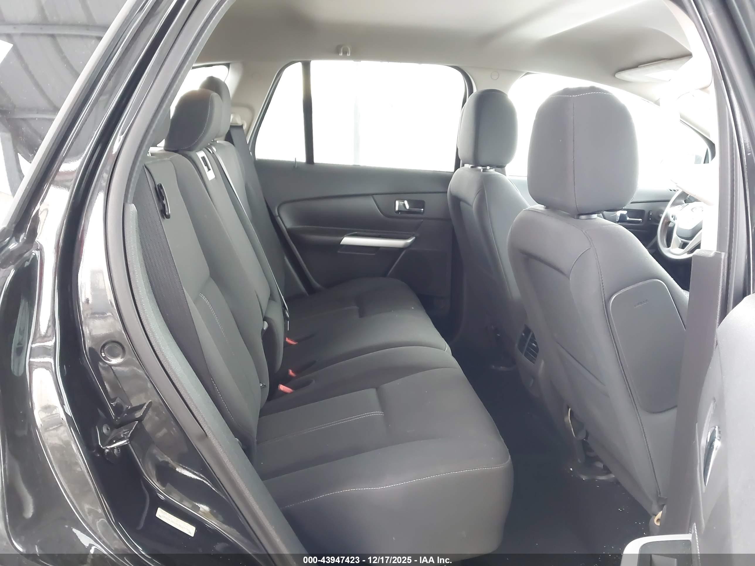 FORD EDGE image 8