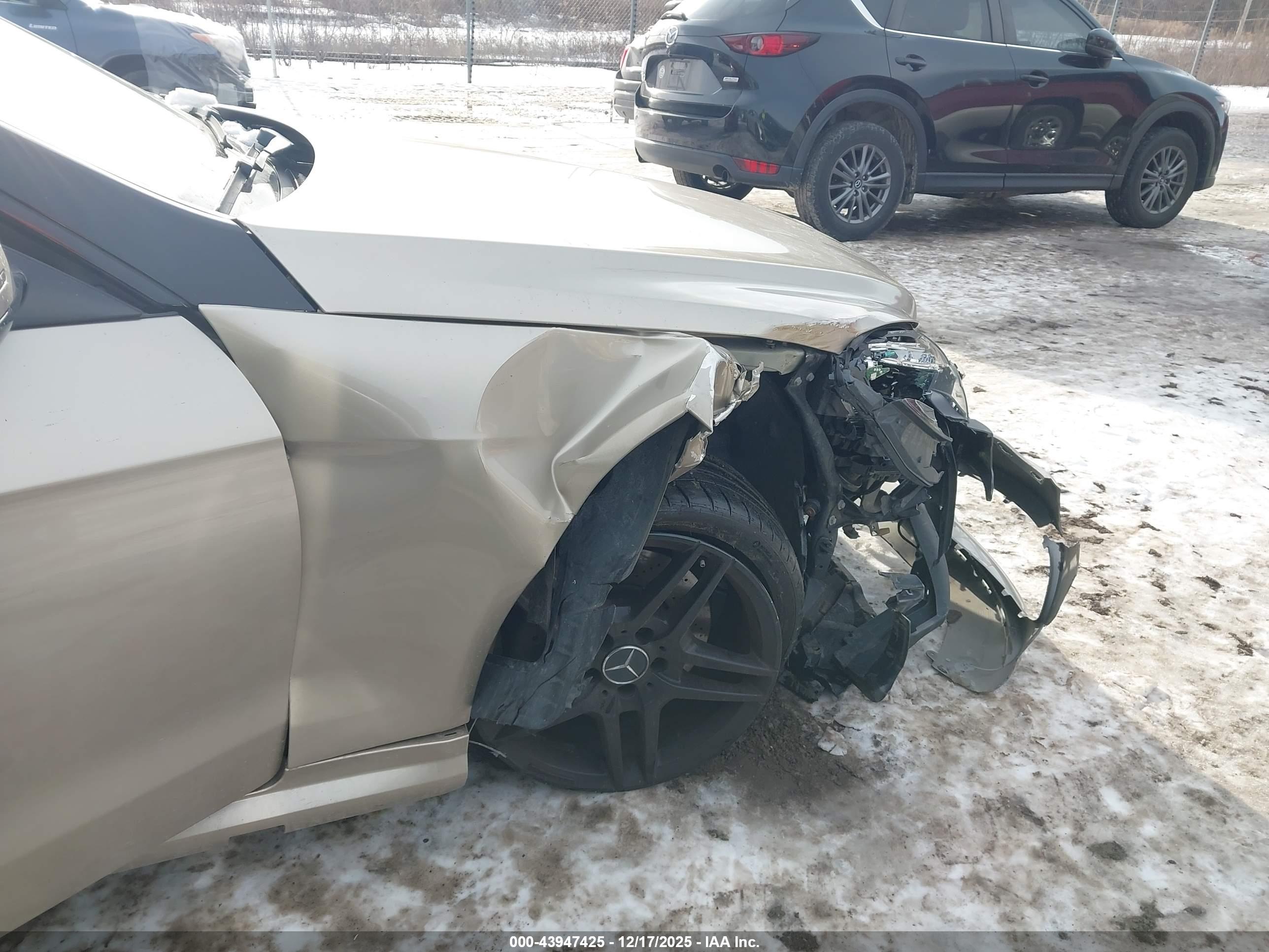 MERCEDES-BENZ E image 6