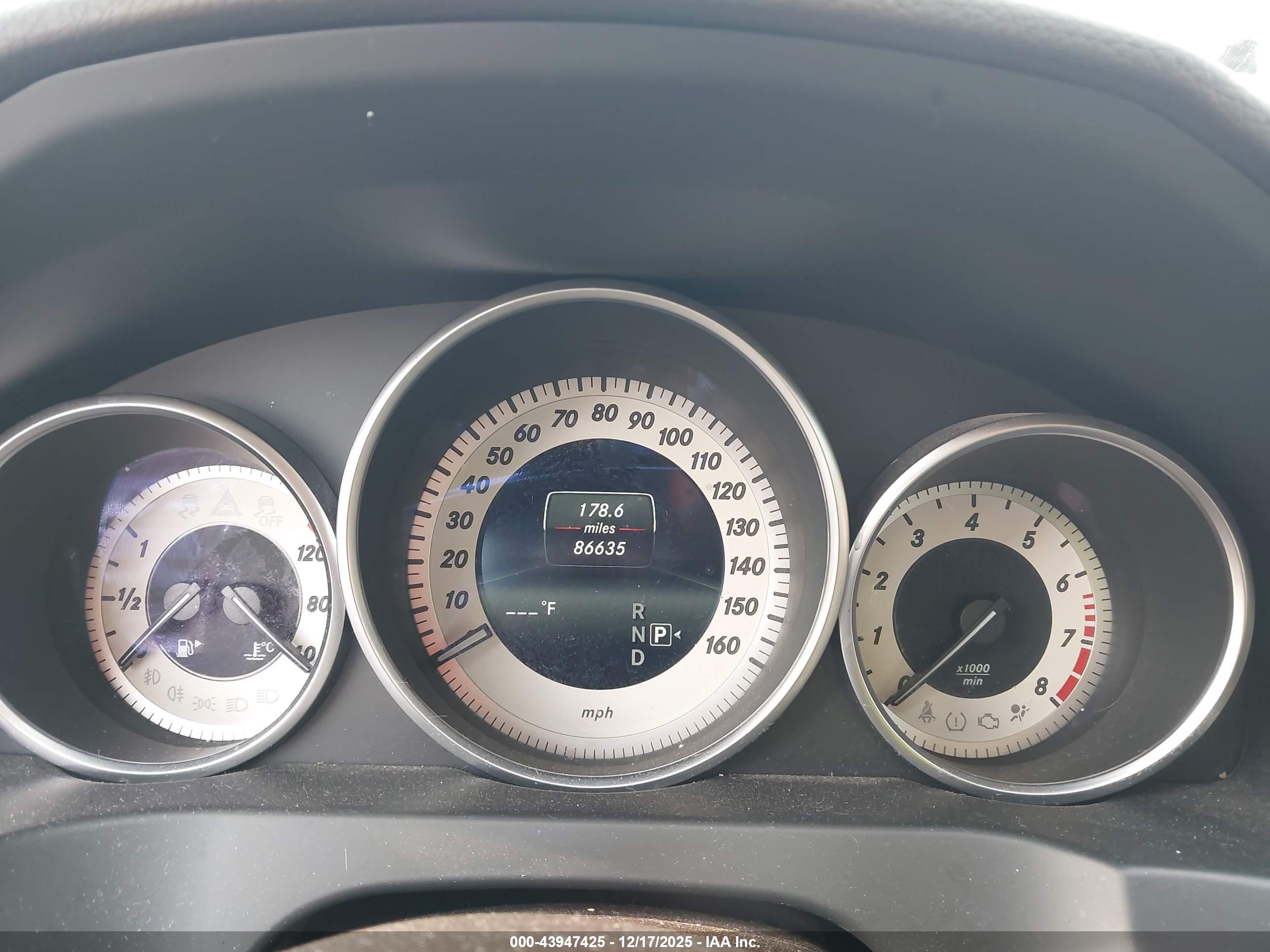 MERCEDES-BENZ E image 7