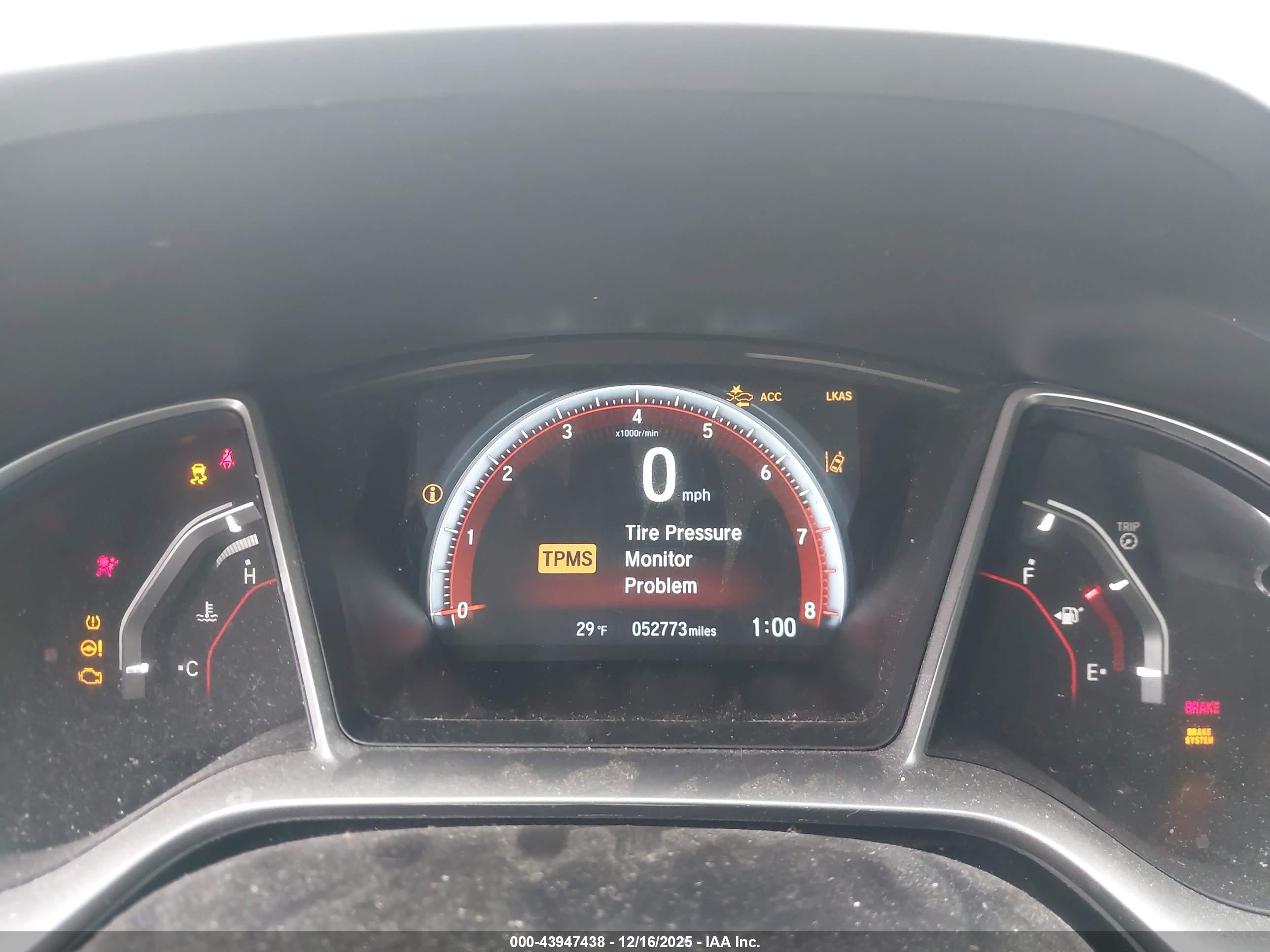 HONDA CIVIC image 7