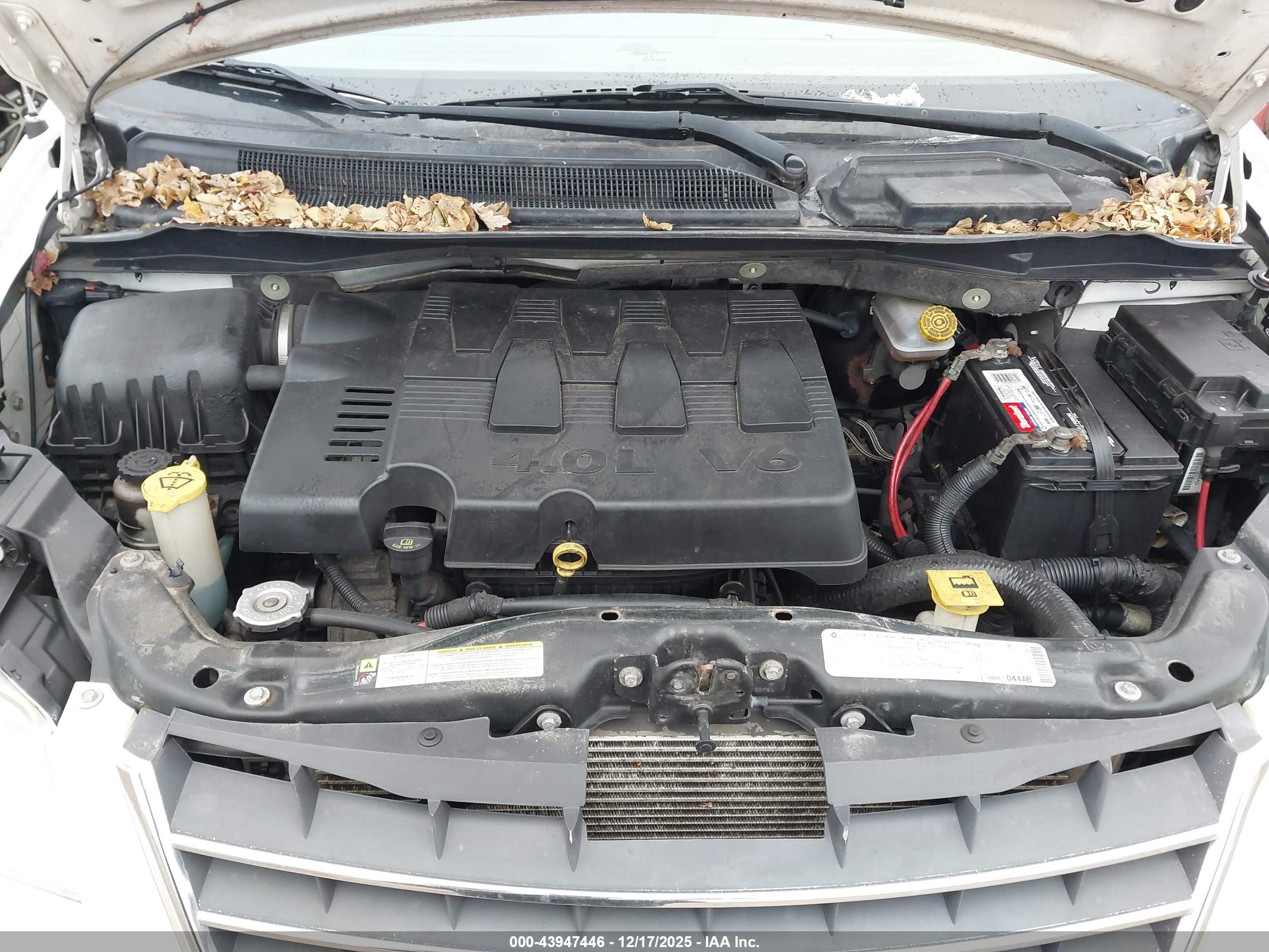 CHRYSLER TOWN image 10