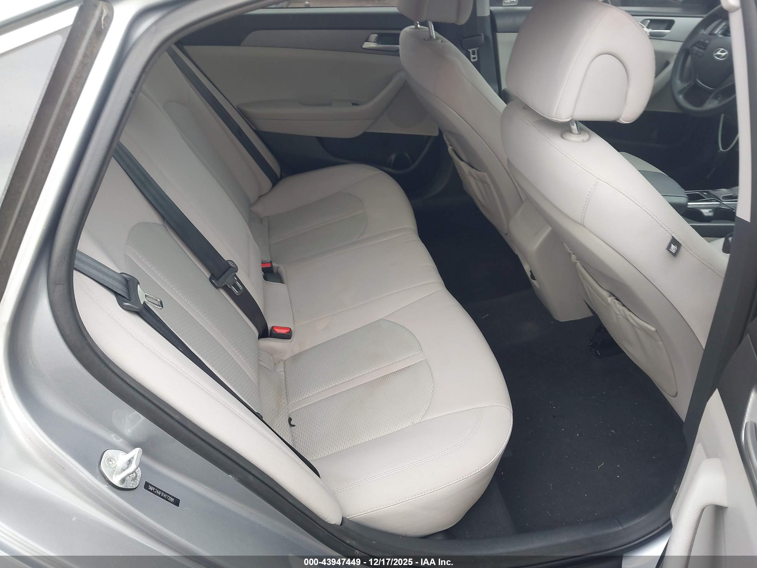 HYUNDAI SONATA image 8