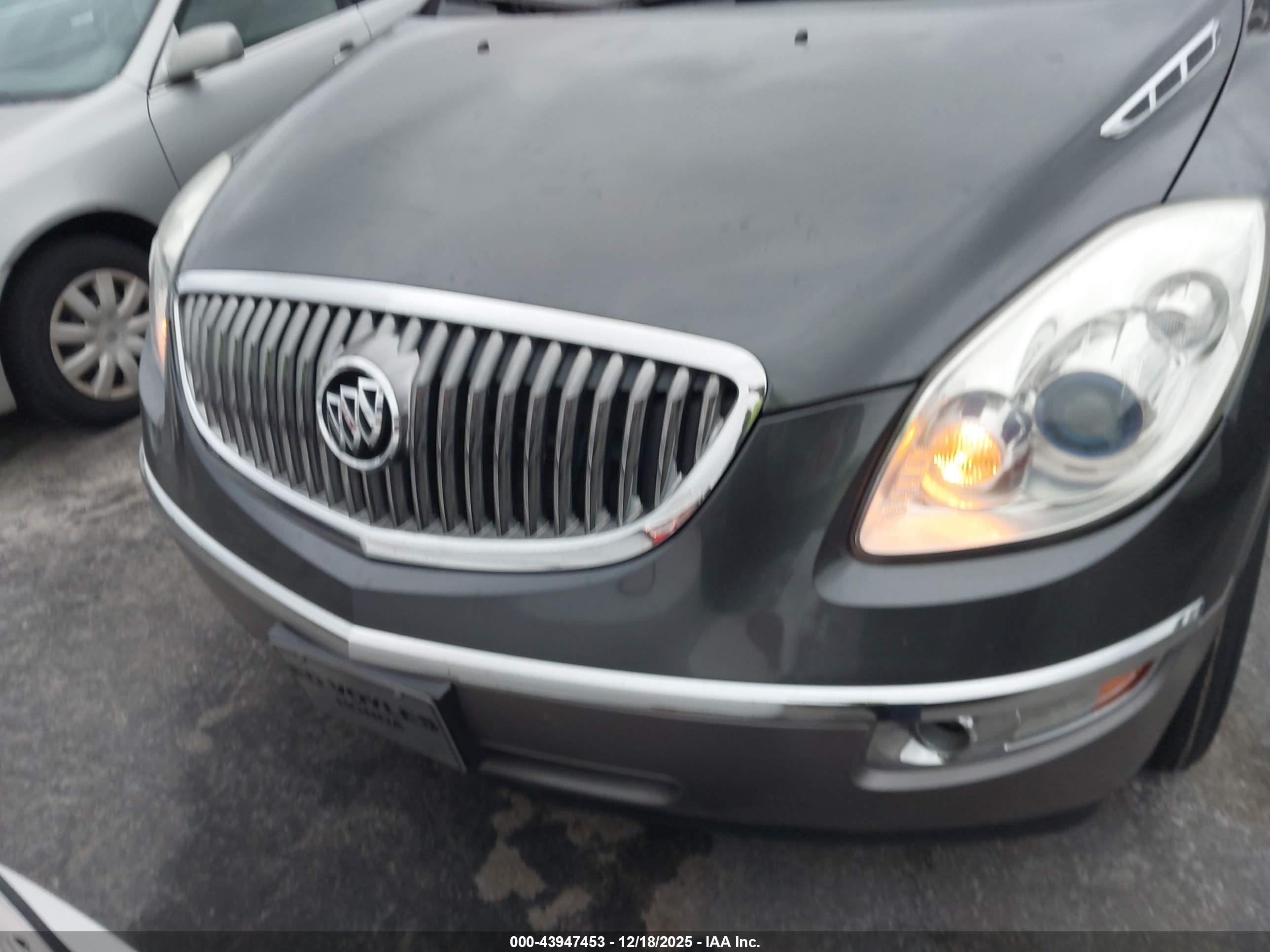 BUICK ENCLAVE image 6