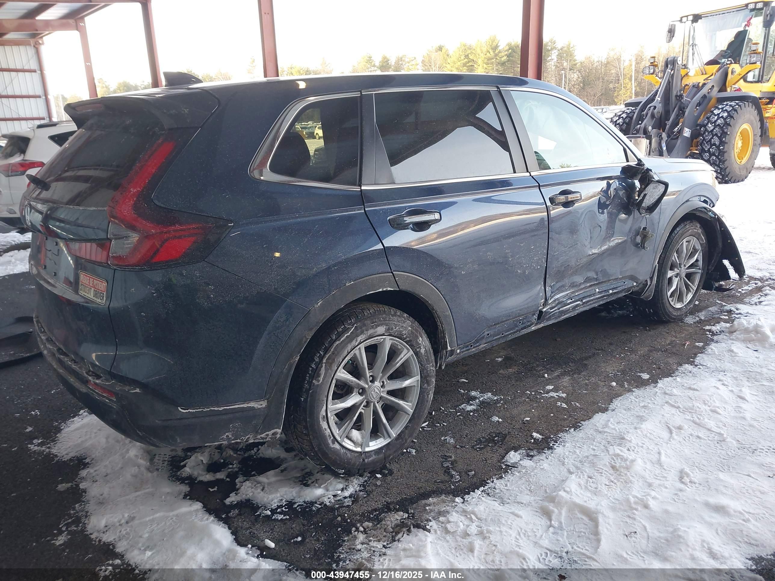 HONDA CR-V image 4