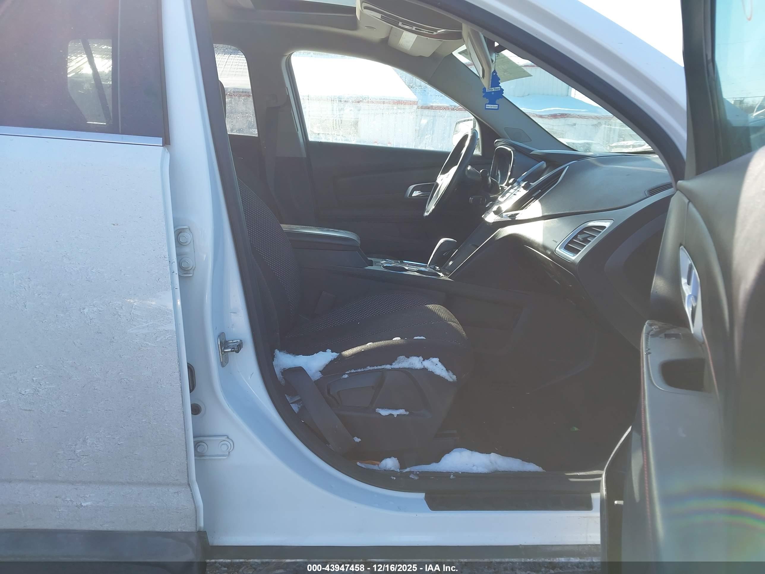 GMC TERRAIN image 5