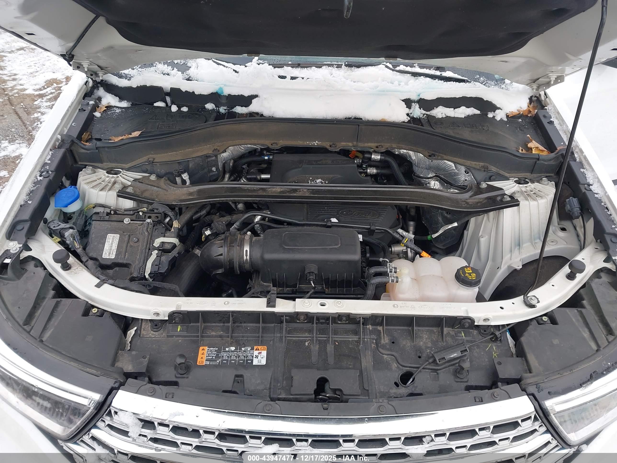 FORD EXPLORER image 10