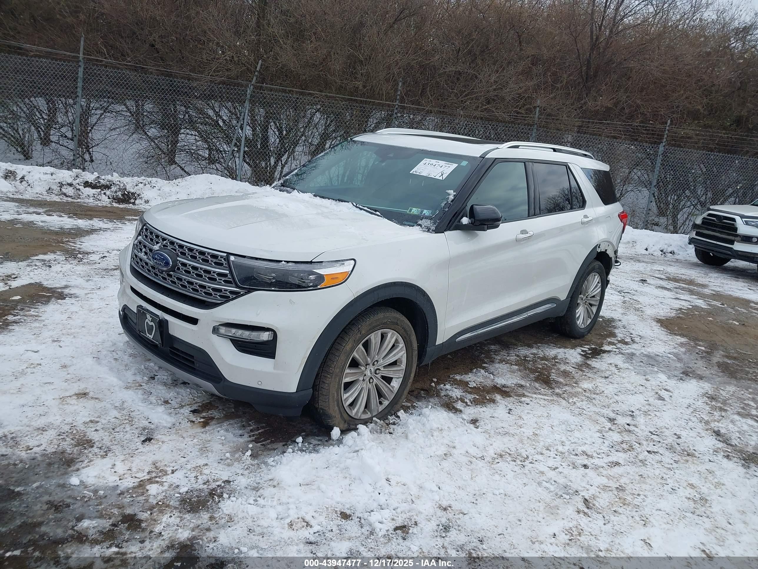 FORD EXPLORER image 2