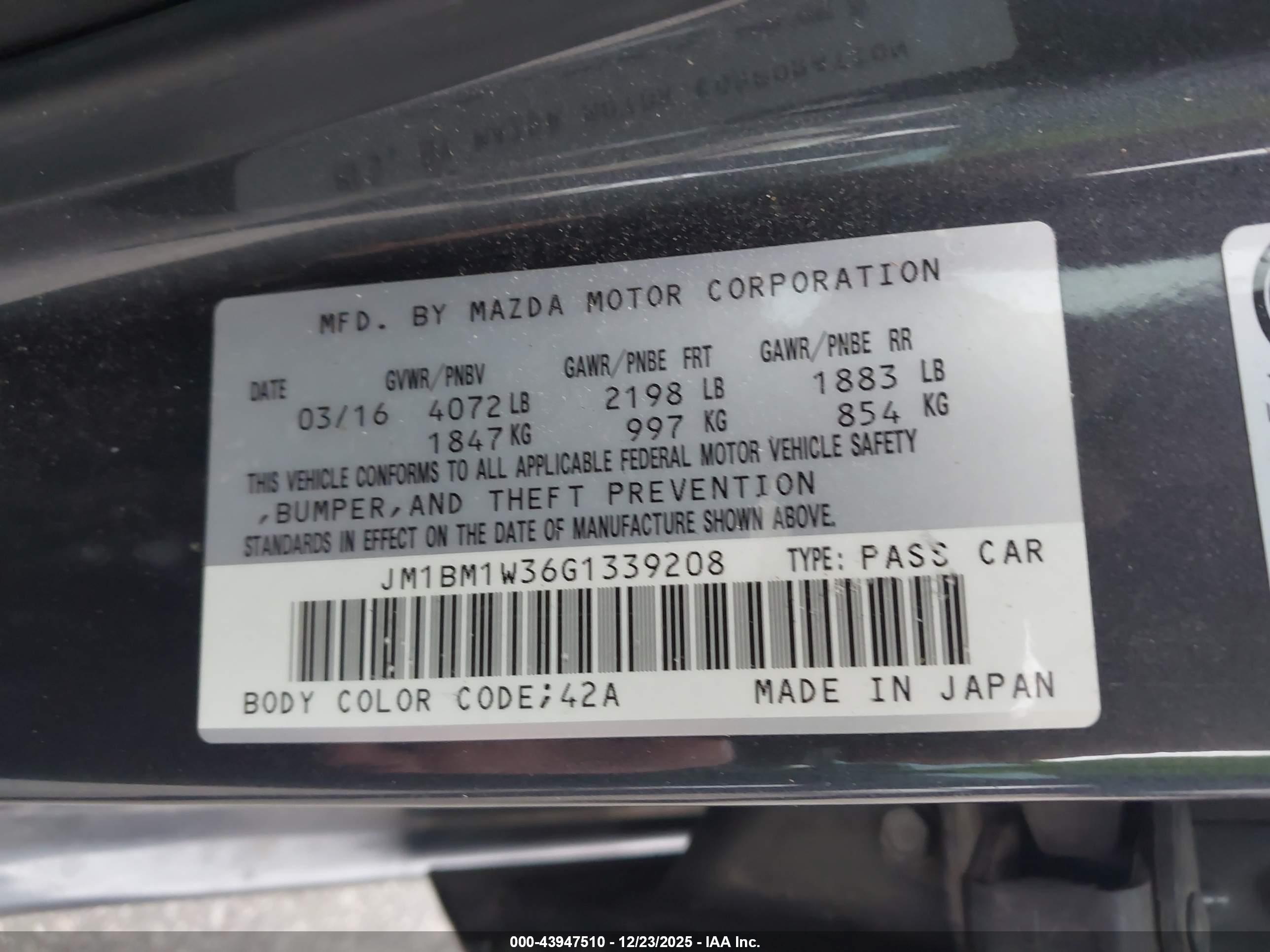 MAZDA MAZDA3 image 9
