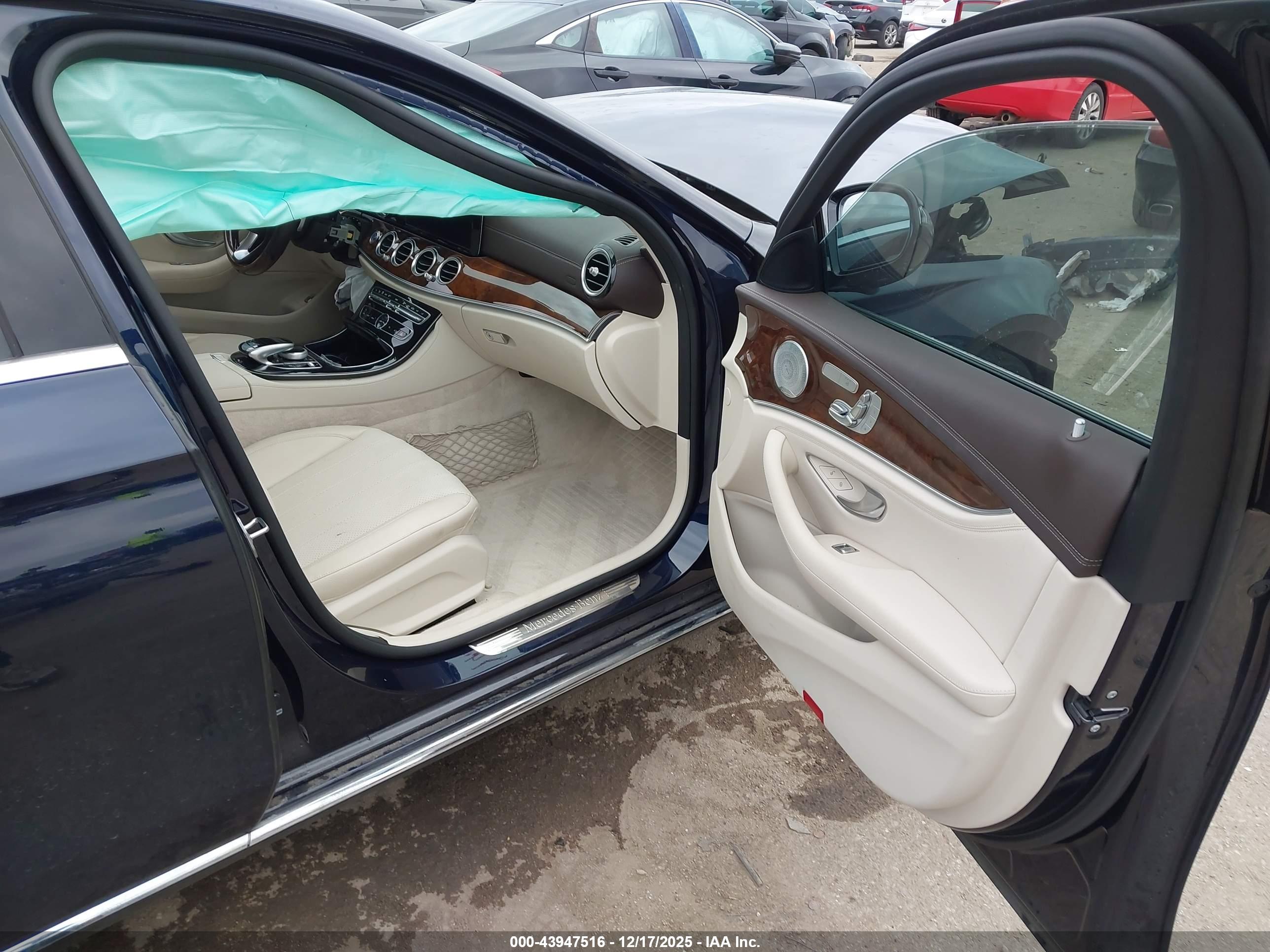 MERCEDES-BENZ E image 5
