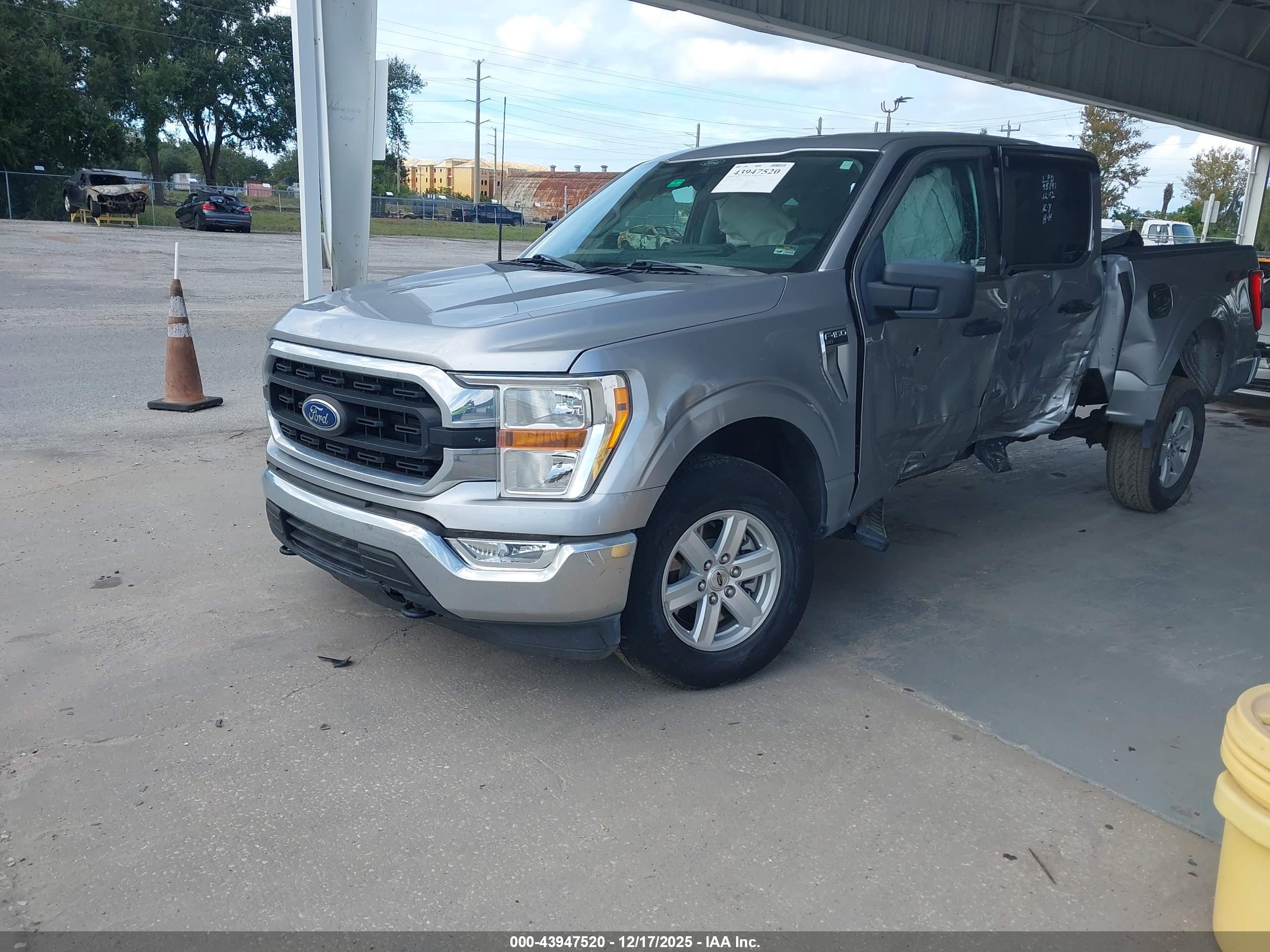 FORD F-150 image 2