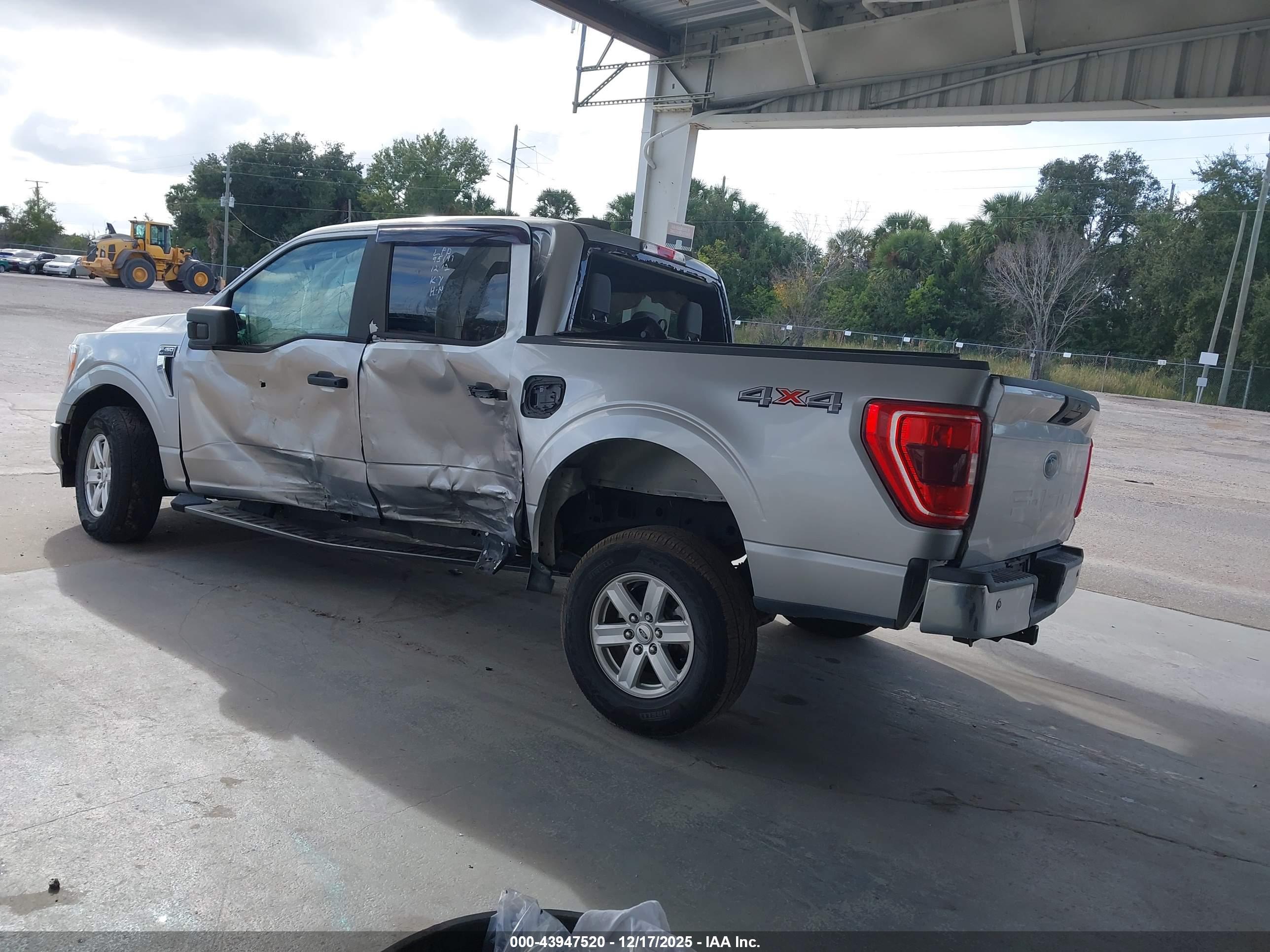 FORD F-150 image 3
