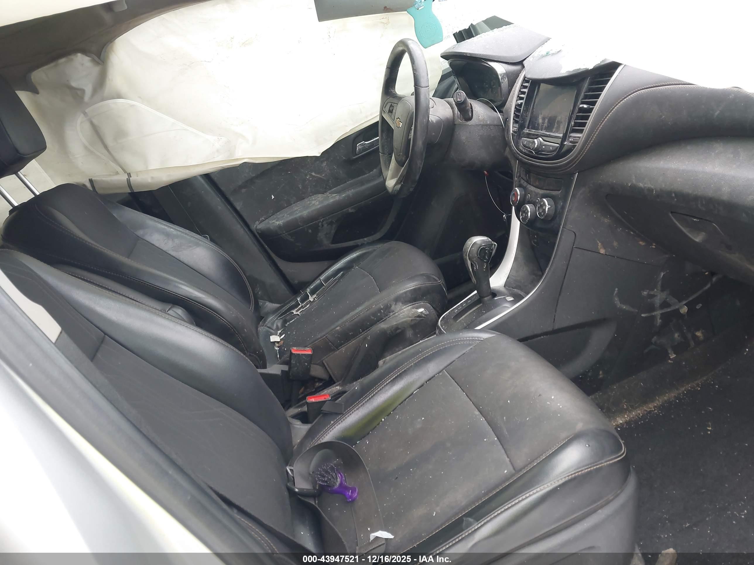 CHEVROLET TRAX image 5