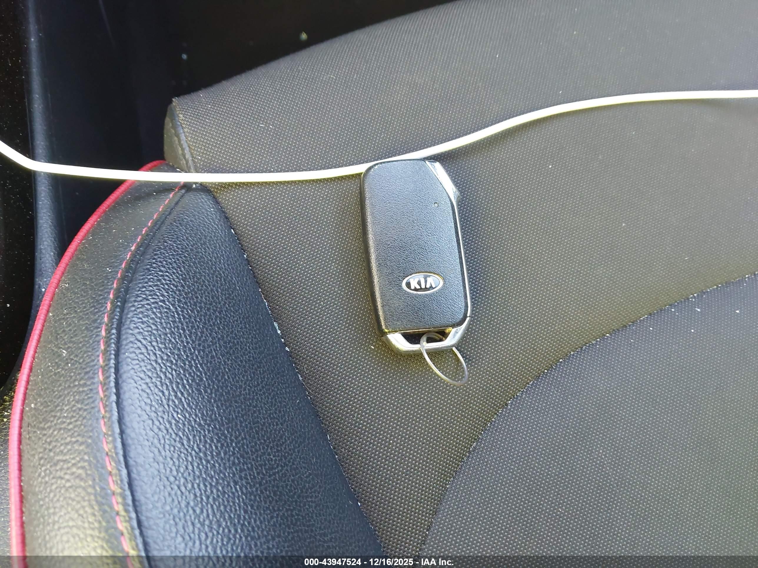 KIA FORTE image 11