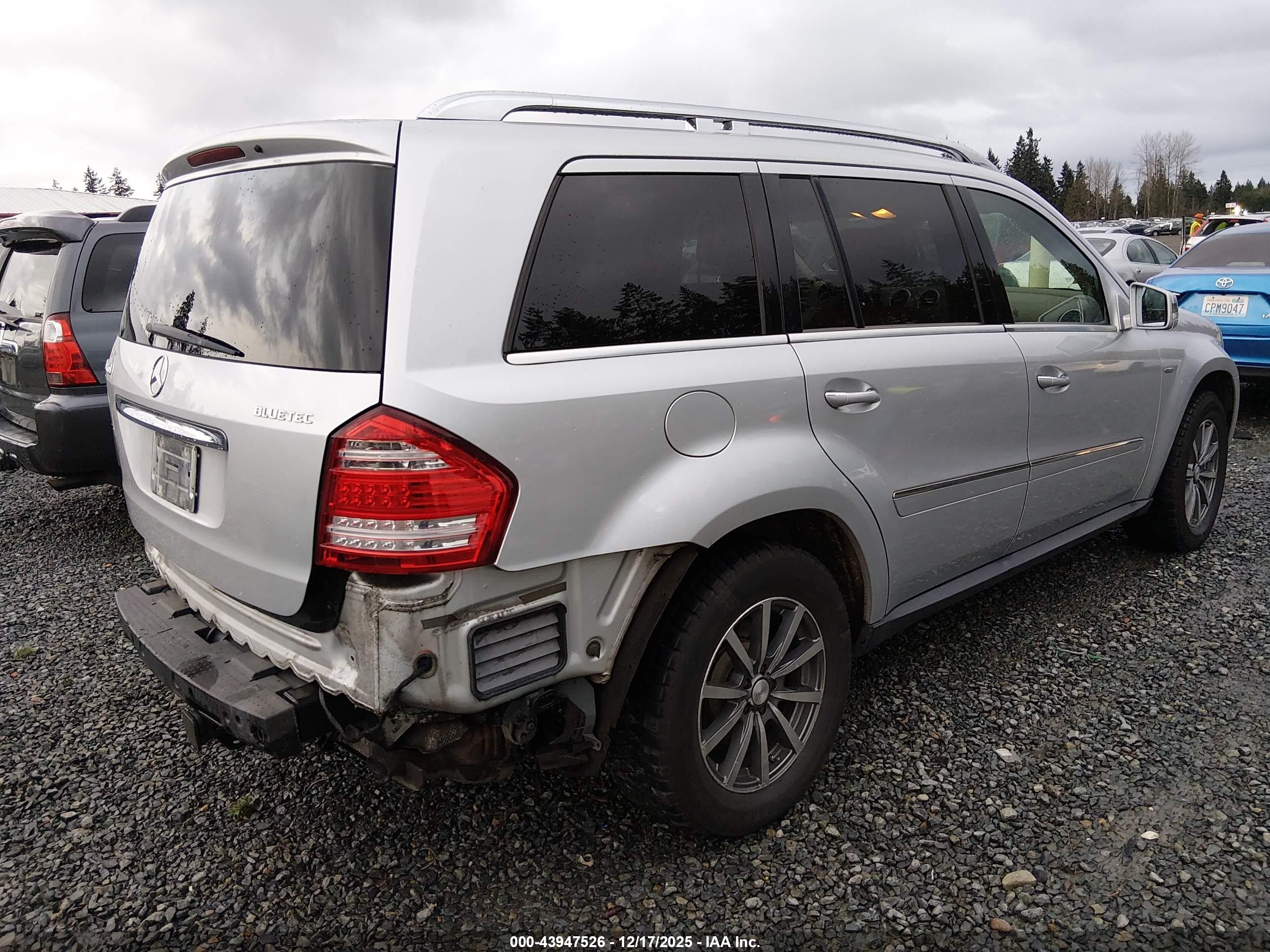 MERCEDES-BENZ GL image 4