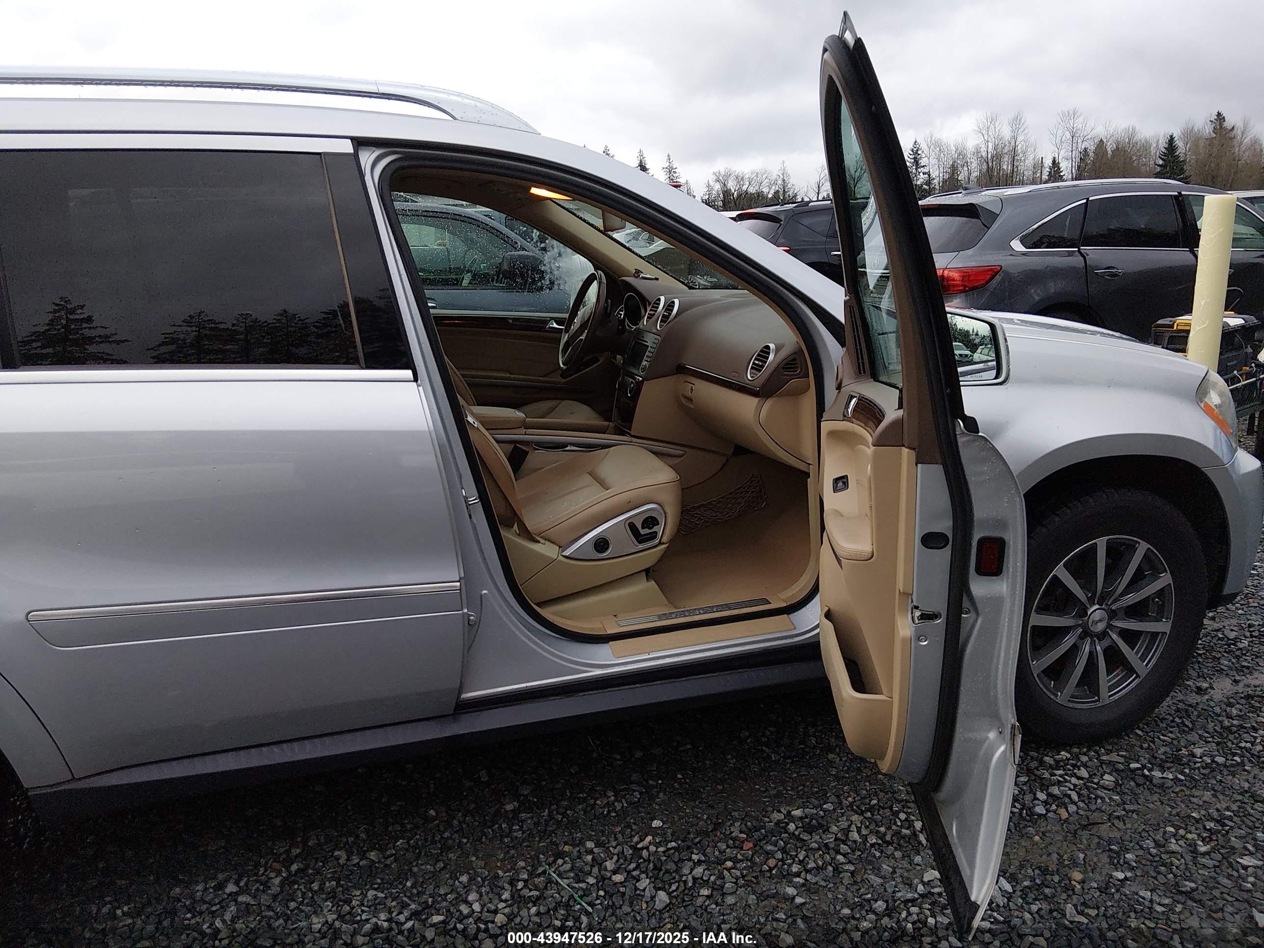 MERCEDES-BENZ GL image 5