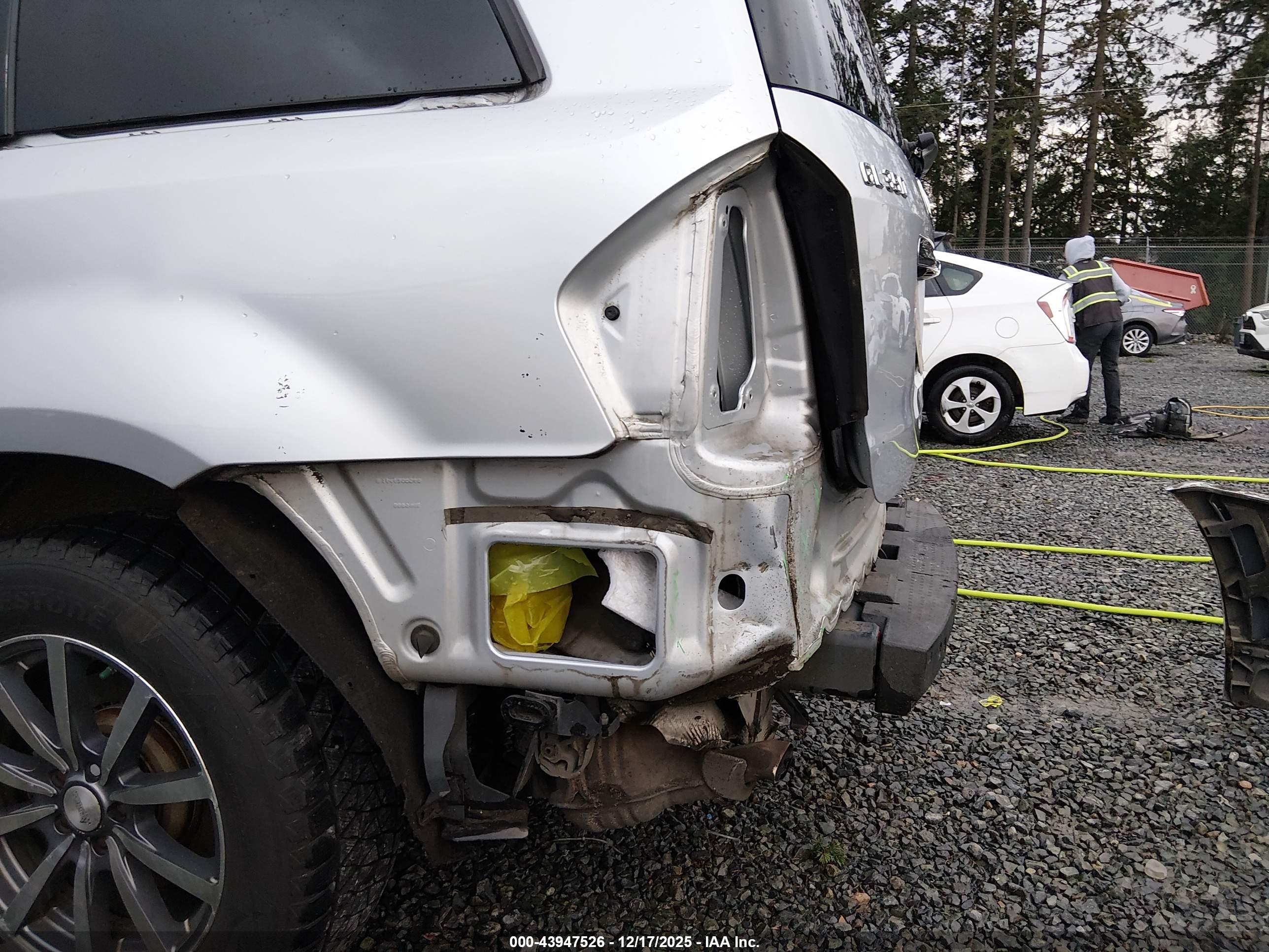 MERCEDES-BENZ GL image 6
