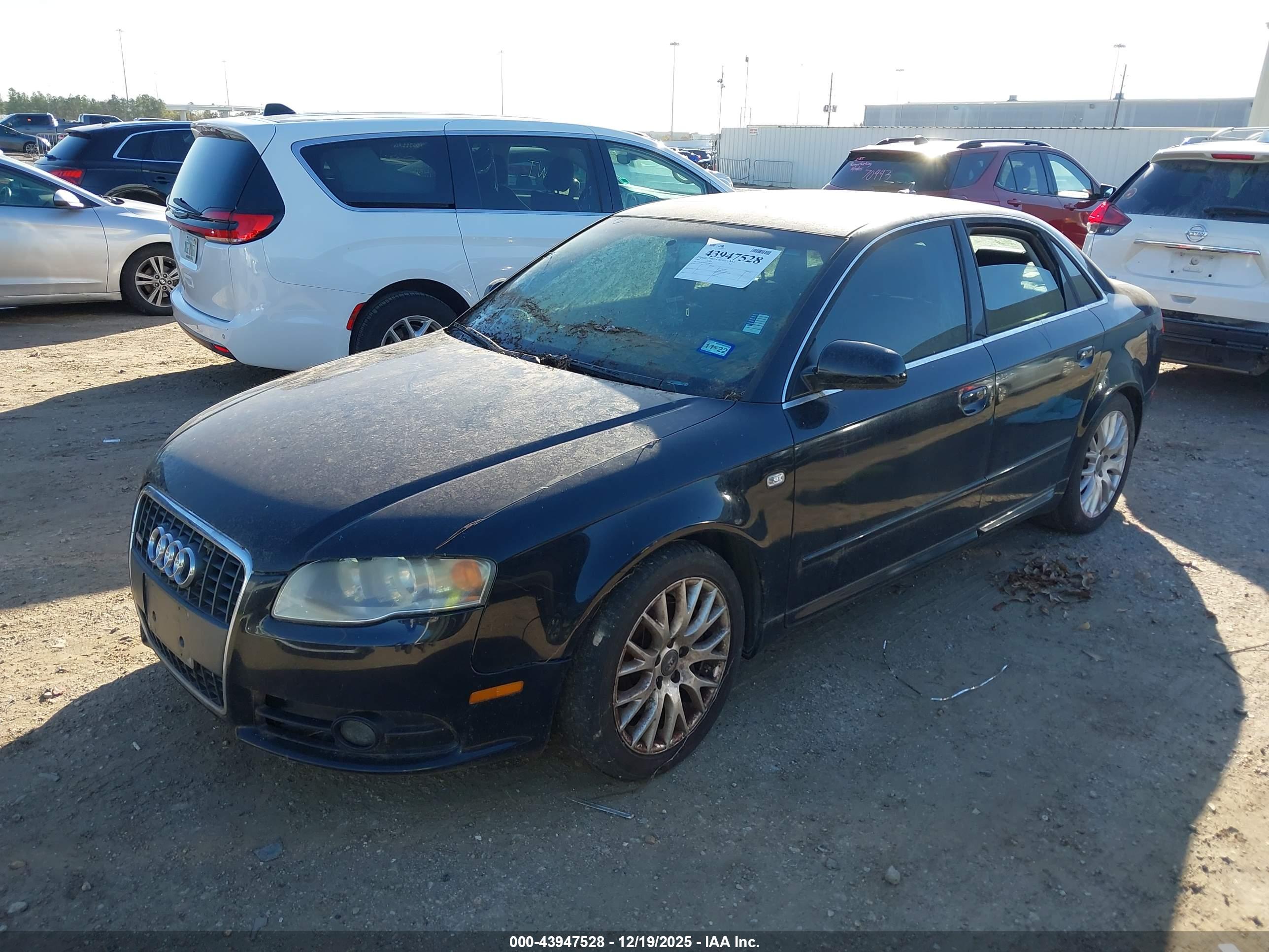 AUDI A4 image 2