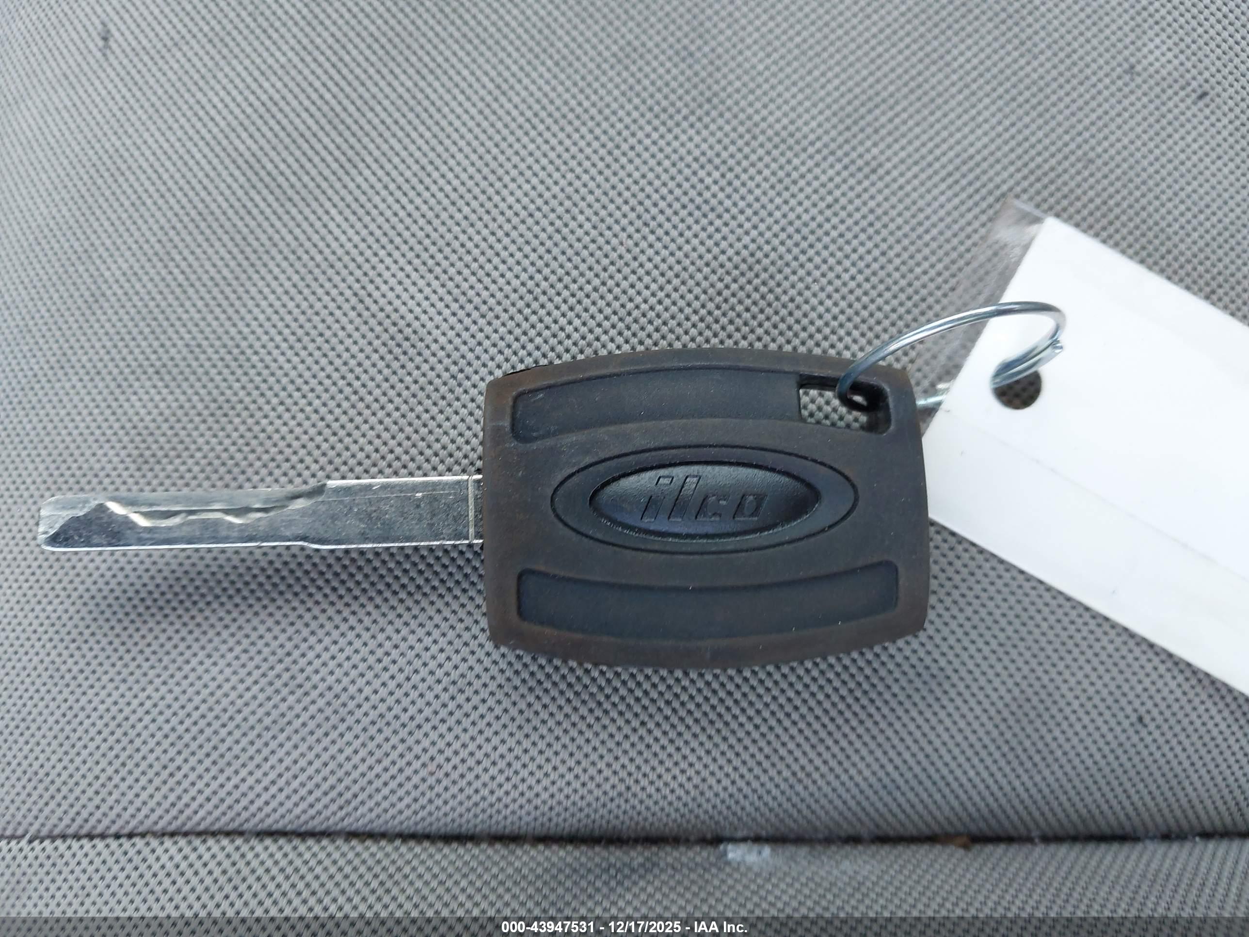 FORD ESCAPE image 11
