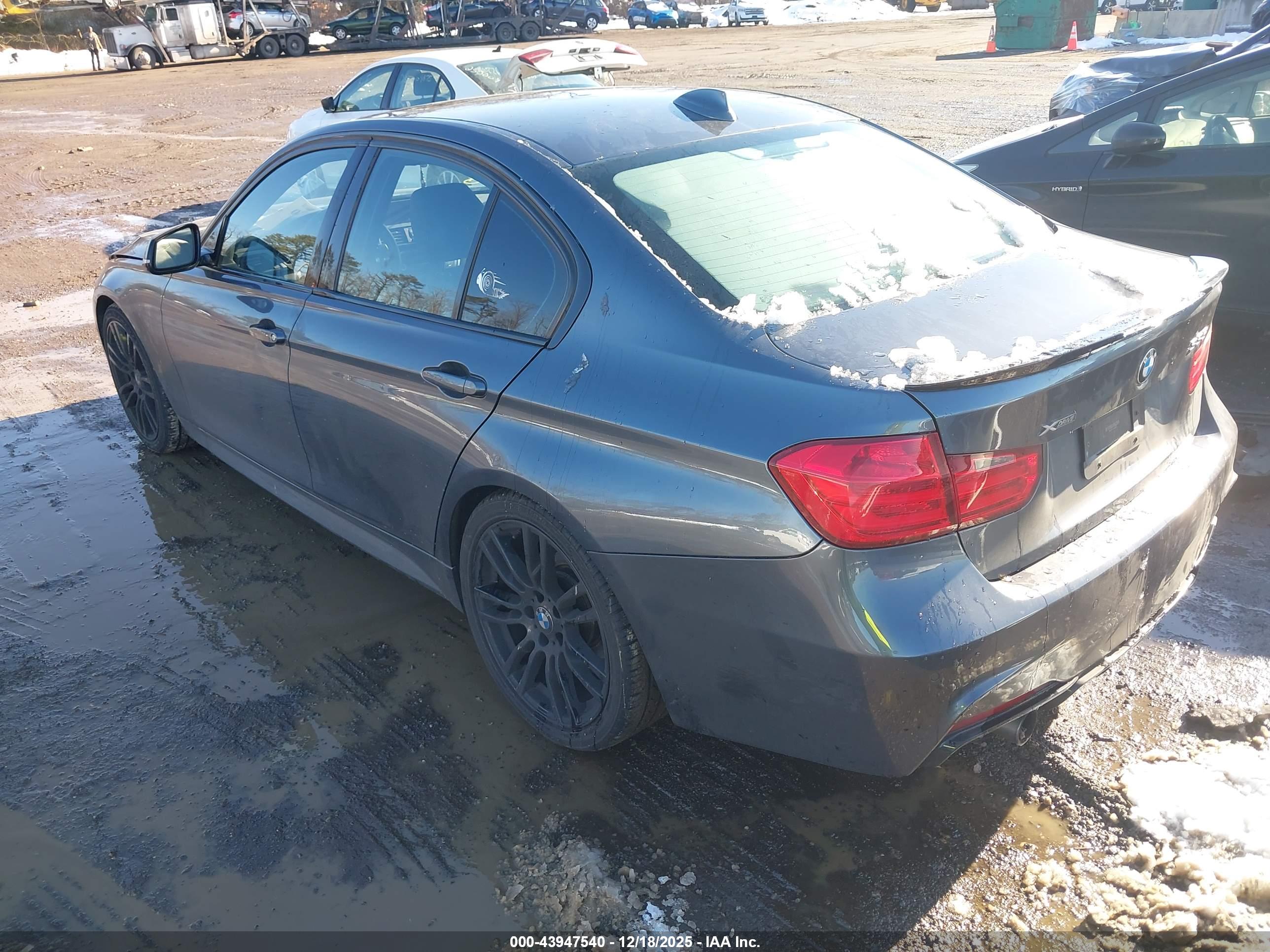 BMW 335I image 3