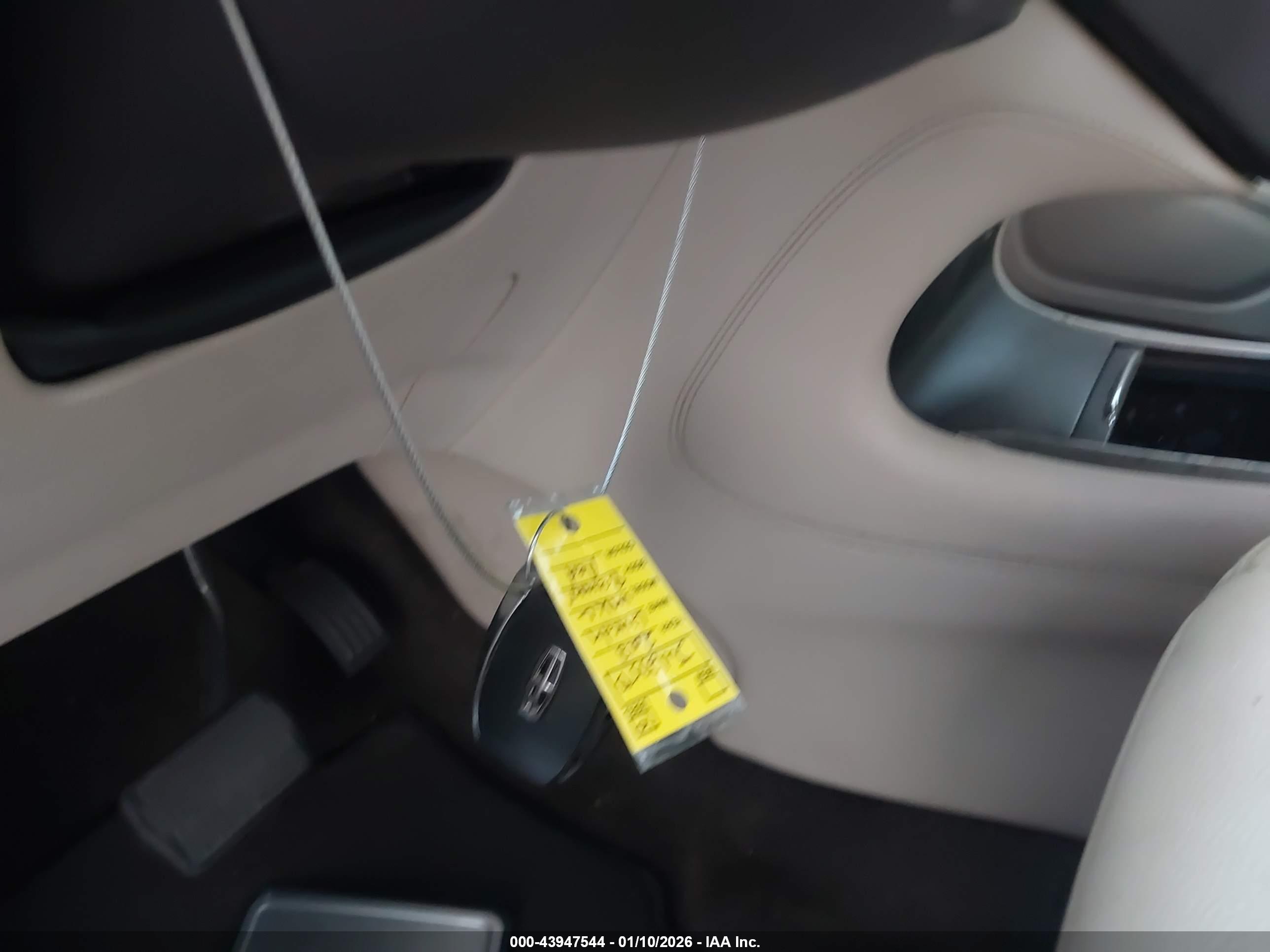 LINCOLN MKC image 11