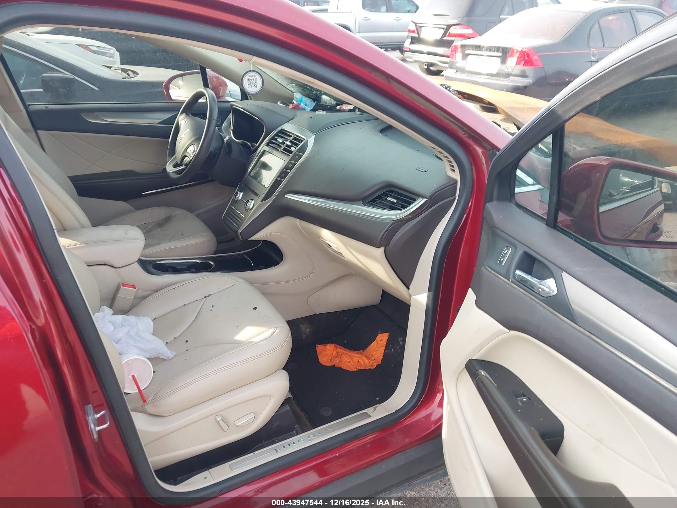 LINCOLN MKC image 5