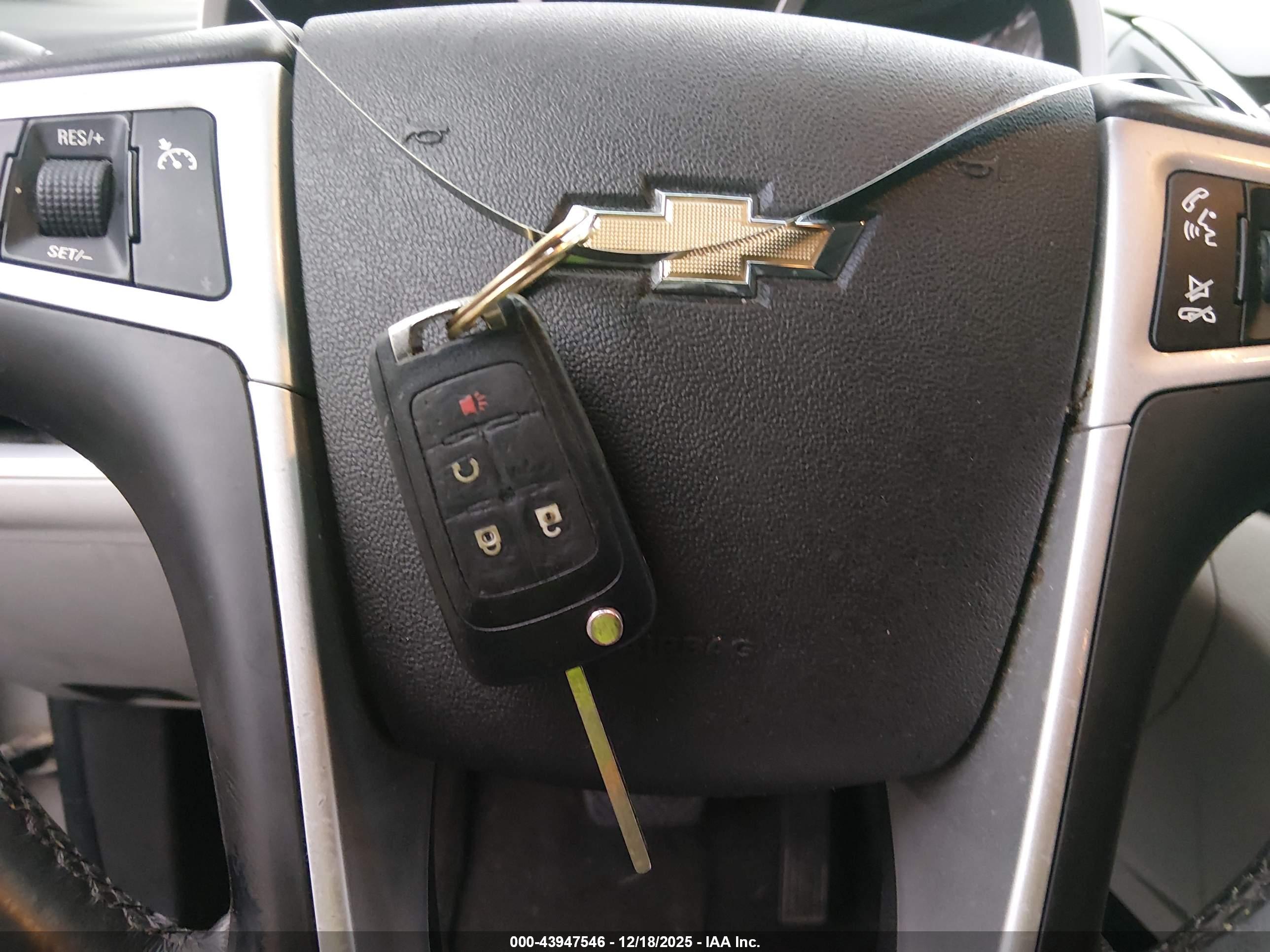 CHEVROLET EQUINOX image 11