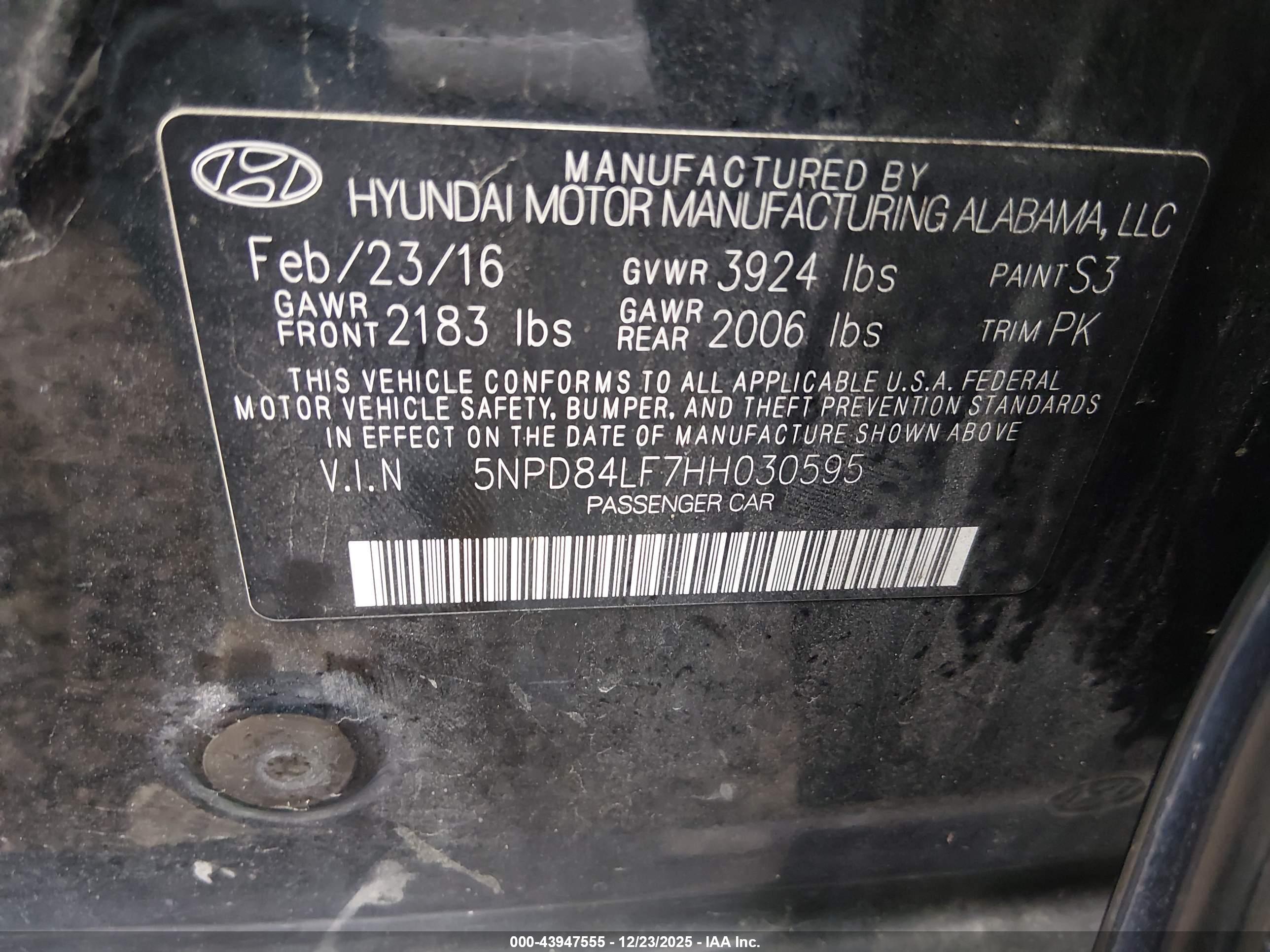 HYUNDAI ELANTRA image 9