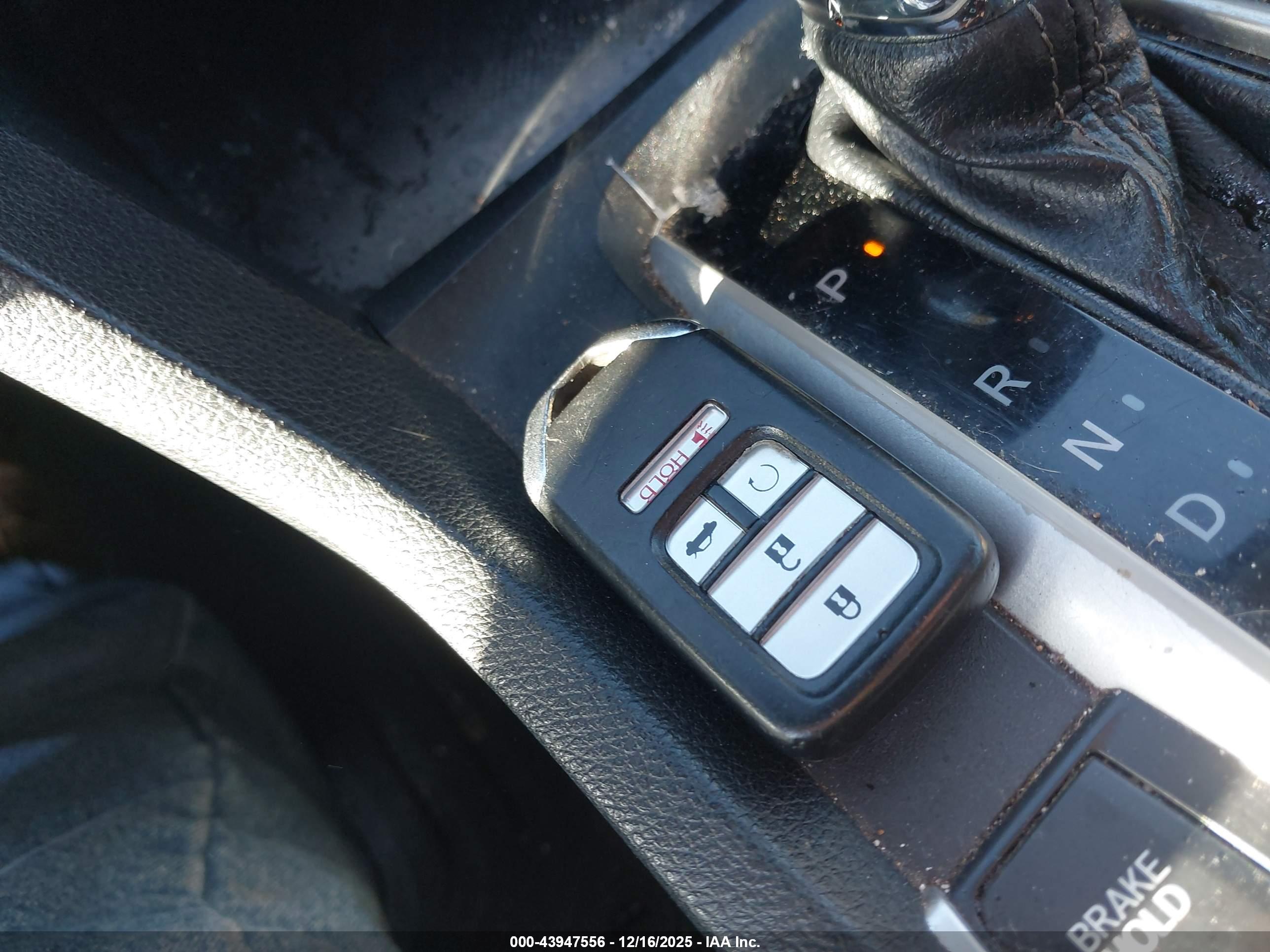 HONDA CIVIC image 11