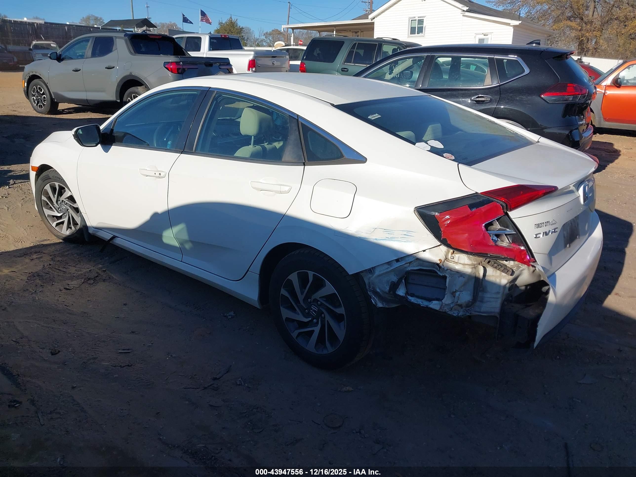 HONDA CIVIC image 3