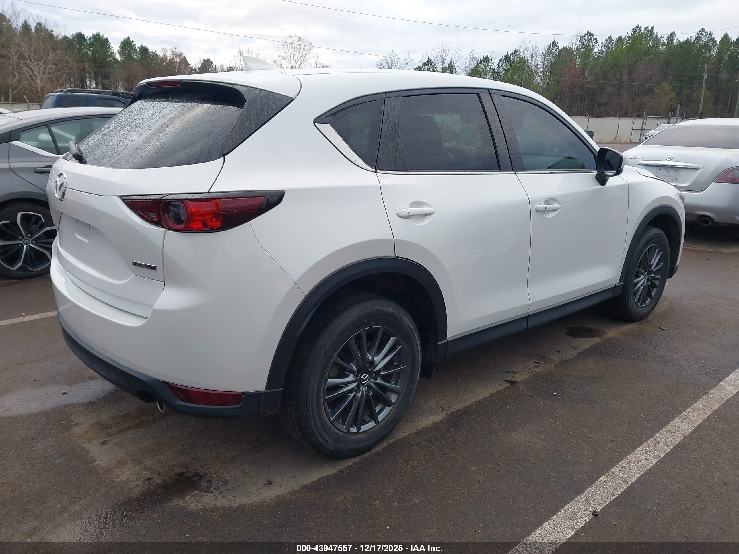 MAZDA CX-5 image 4