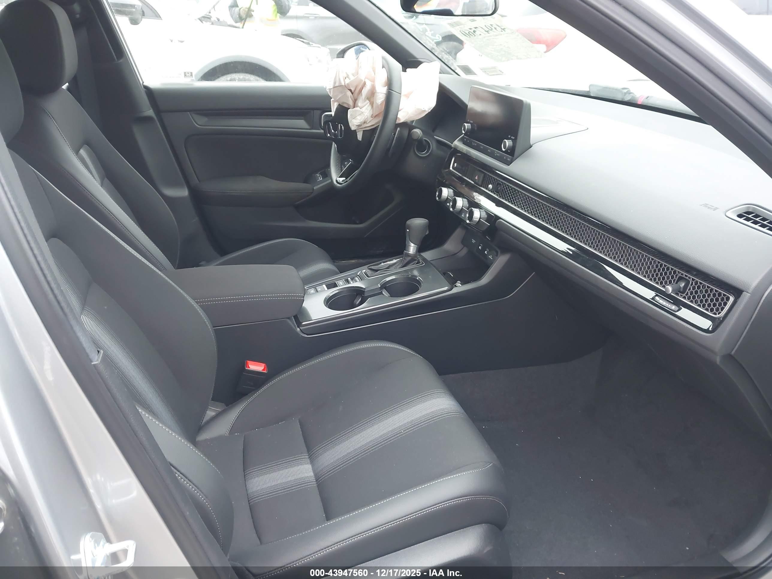 HONDA CIVIC image 5