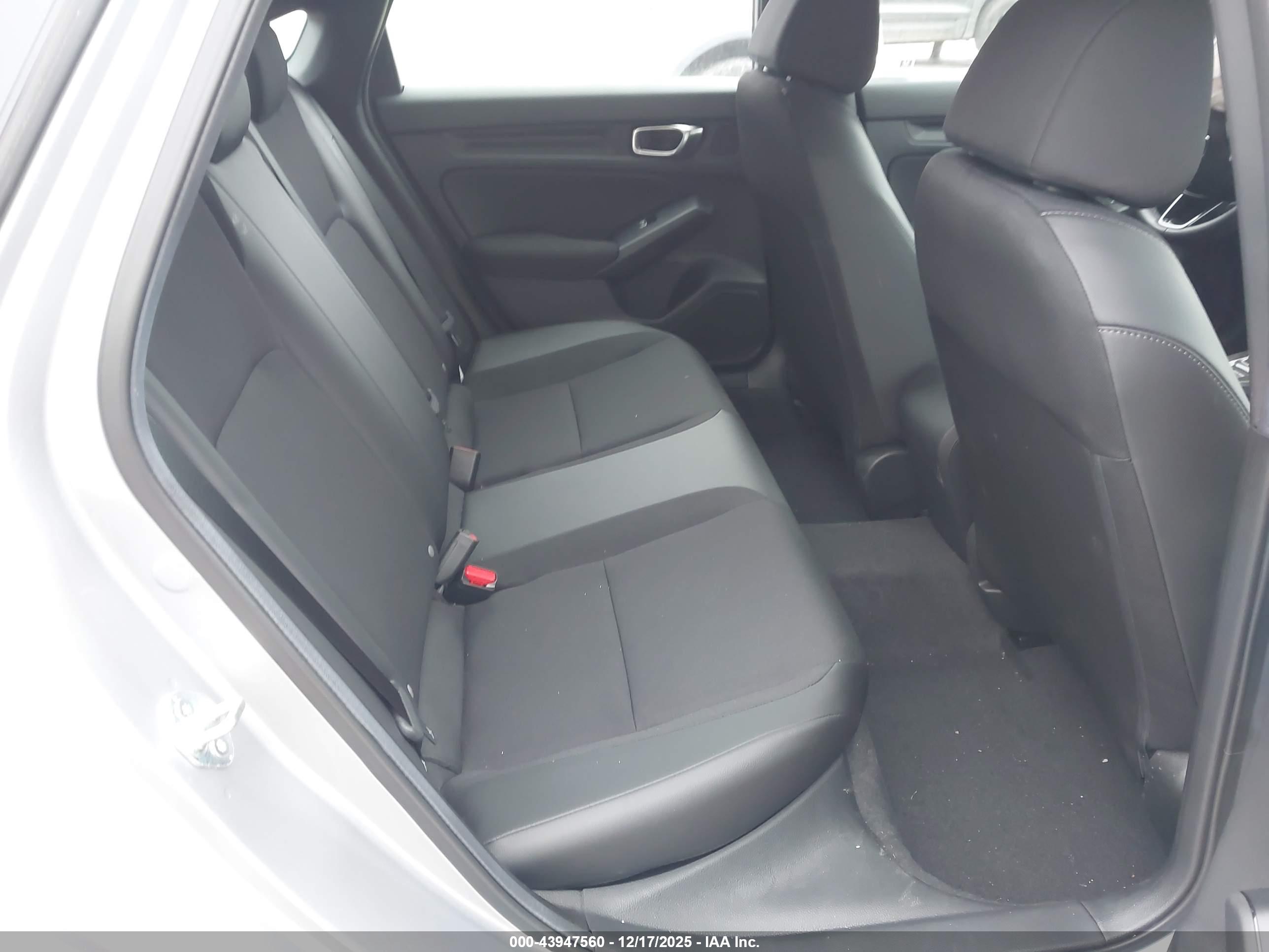 HONDA CIVIC image 8