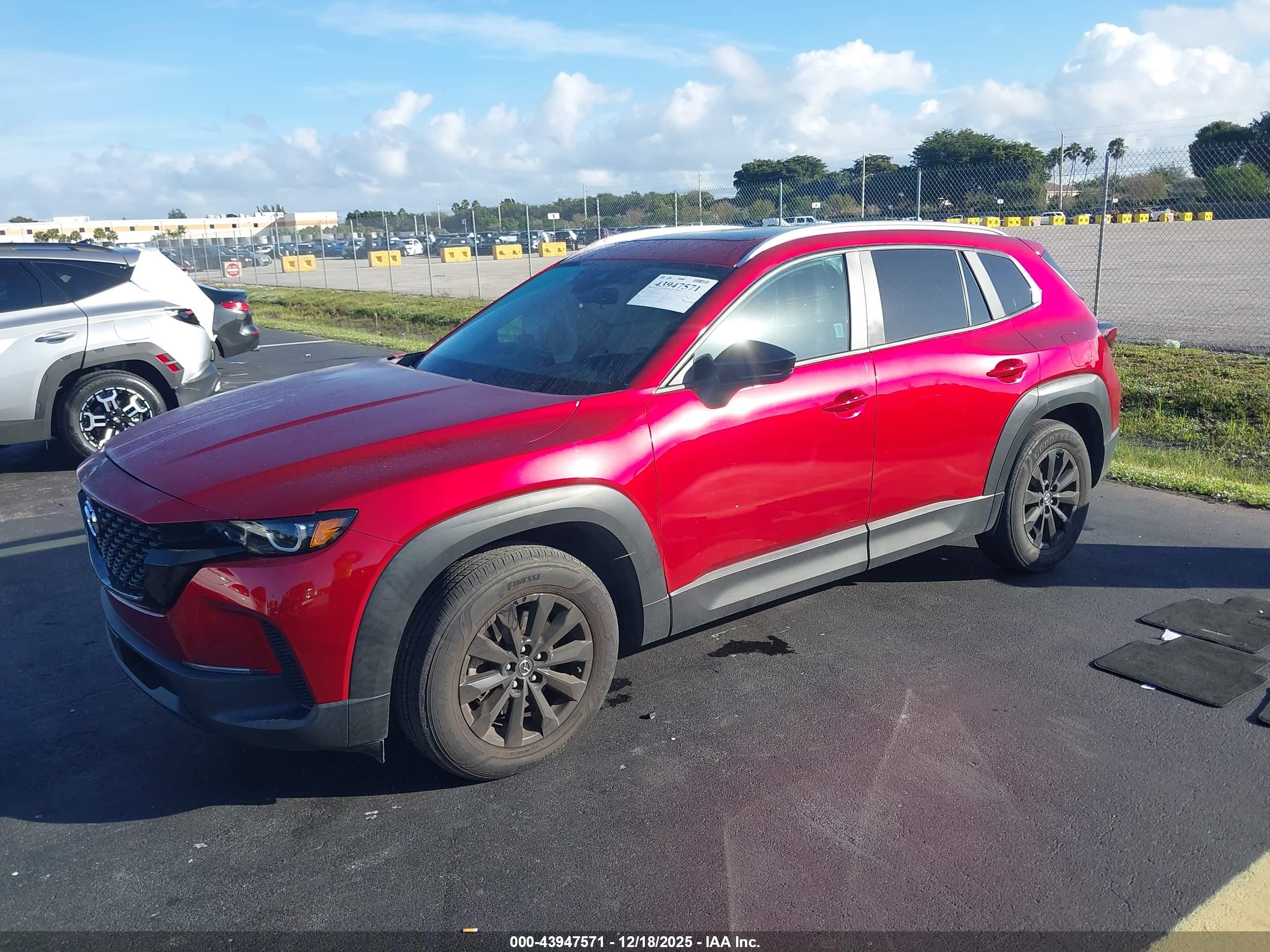MAZDA CX-50 image 2