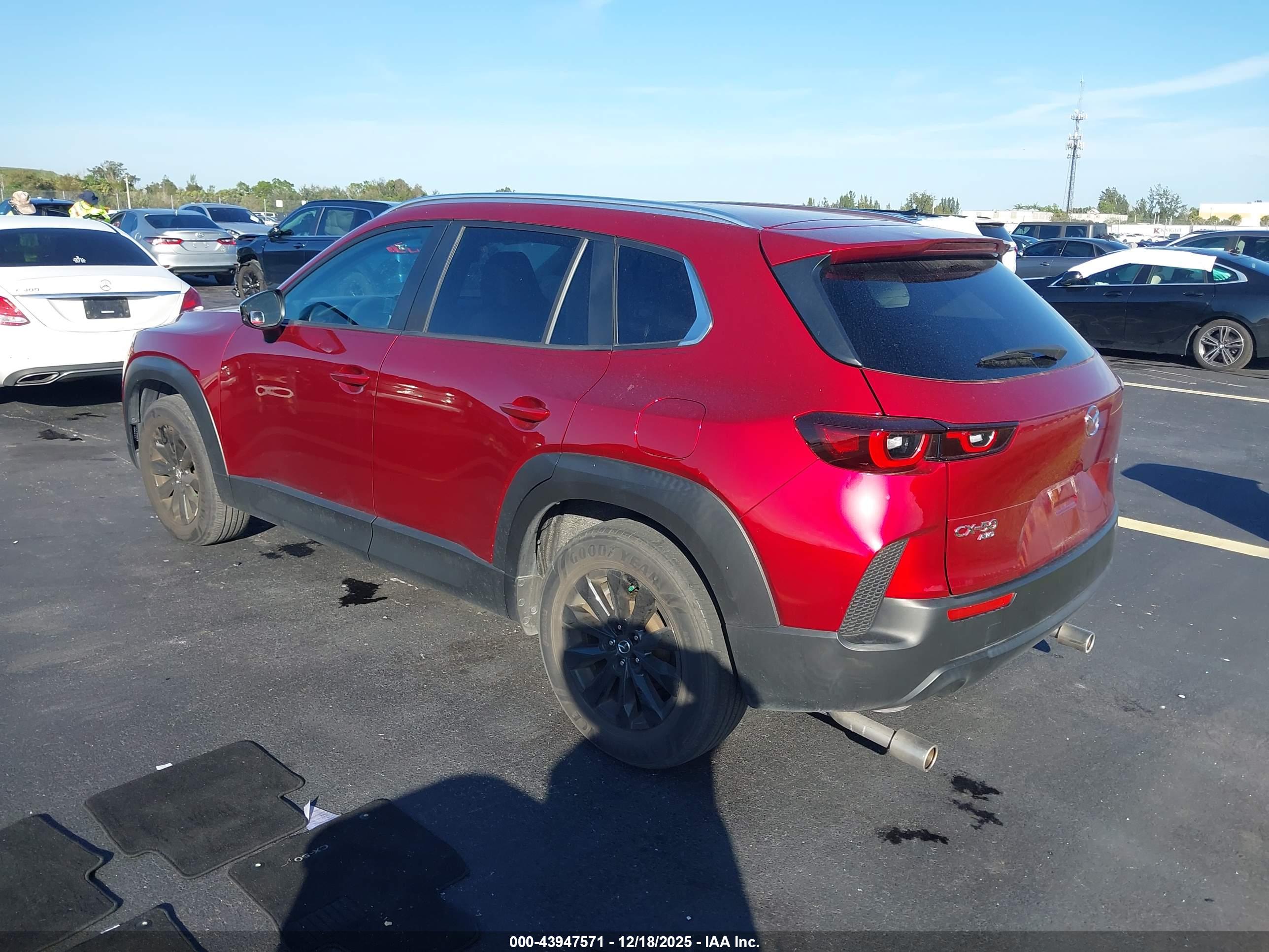 MAZDA CX-50 image 3