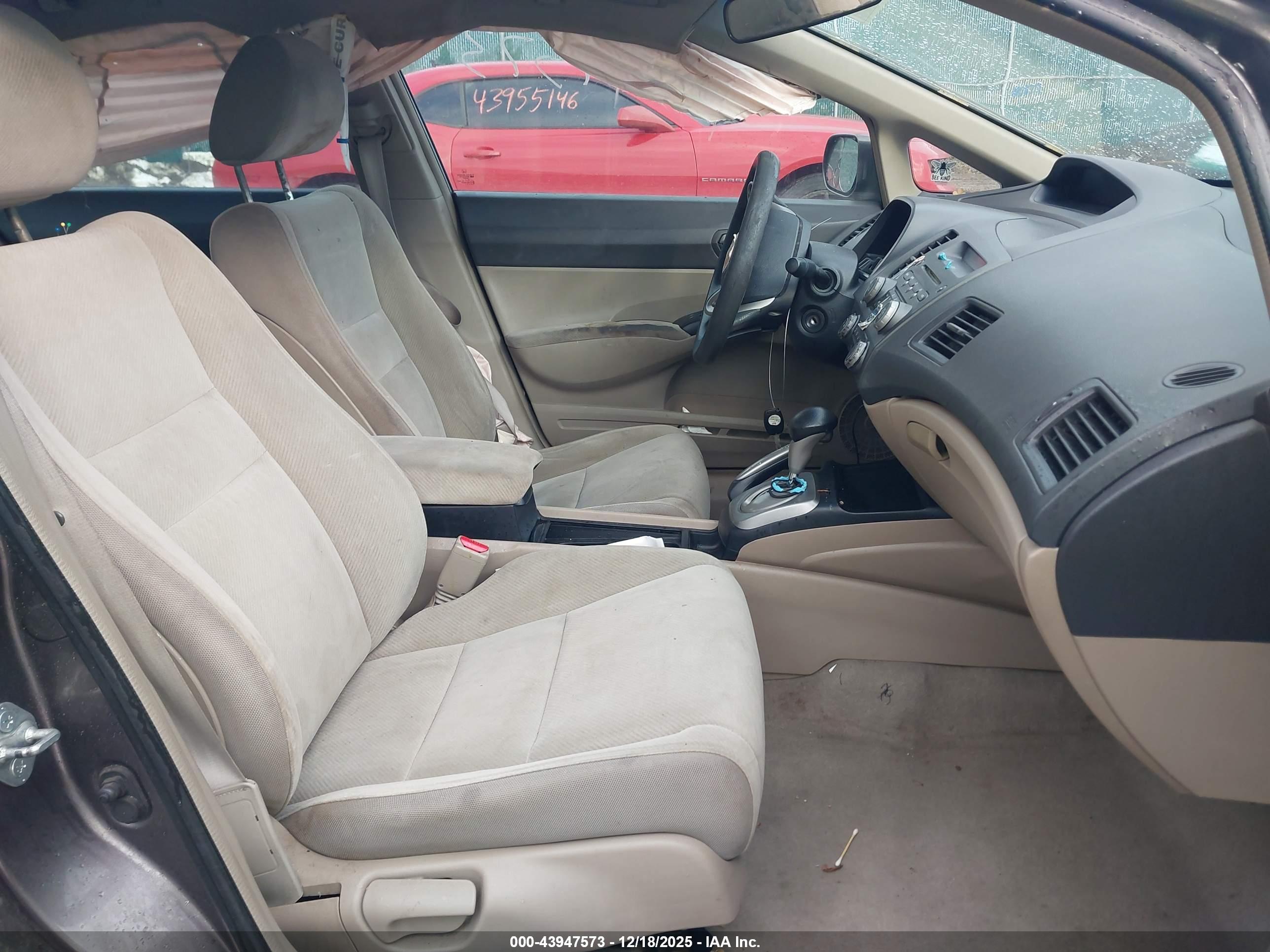 HONDA CIVIC image 5