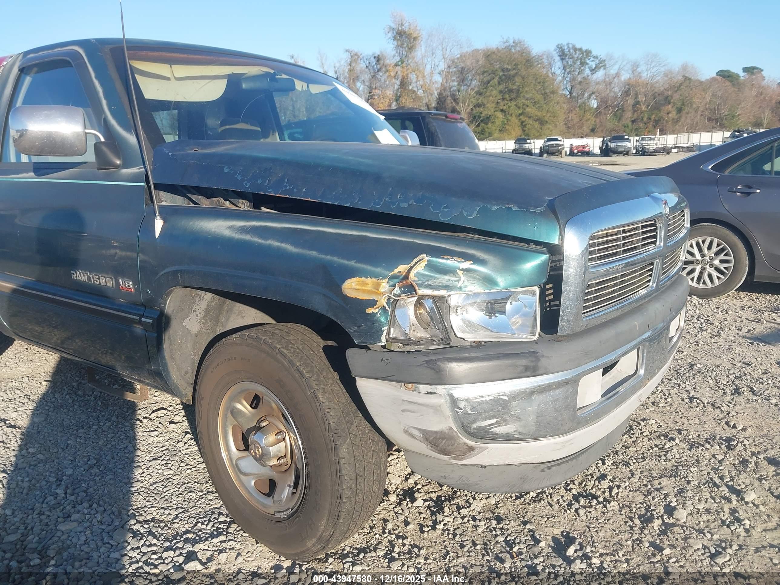DODGE RAM image 6