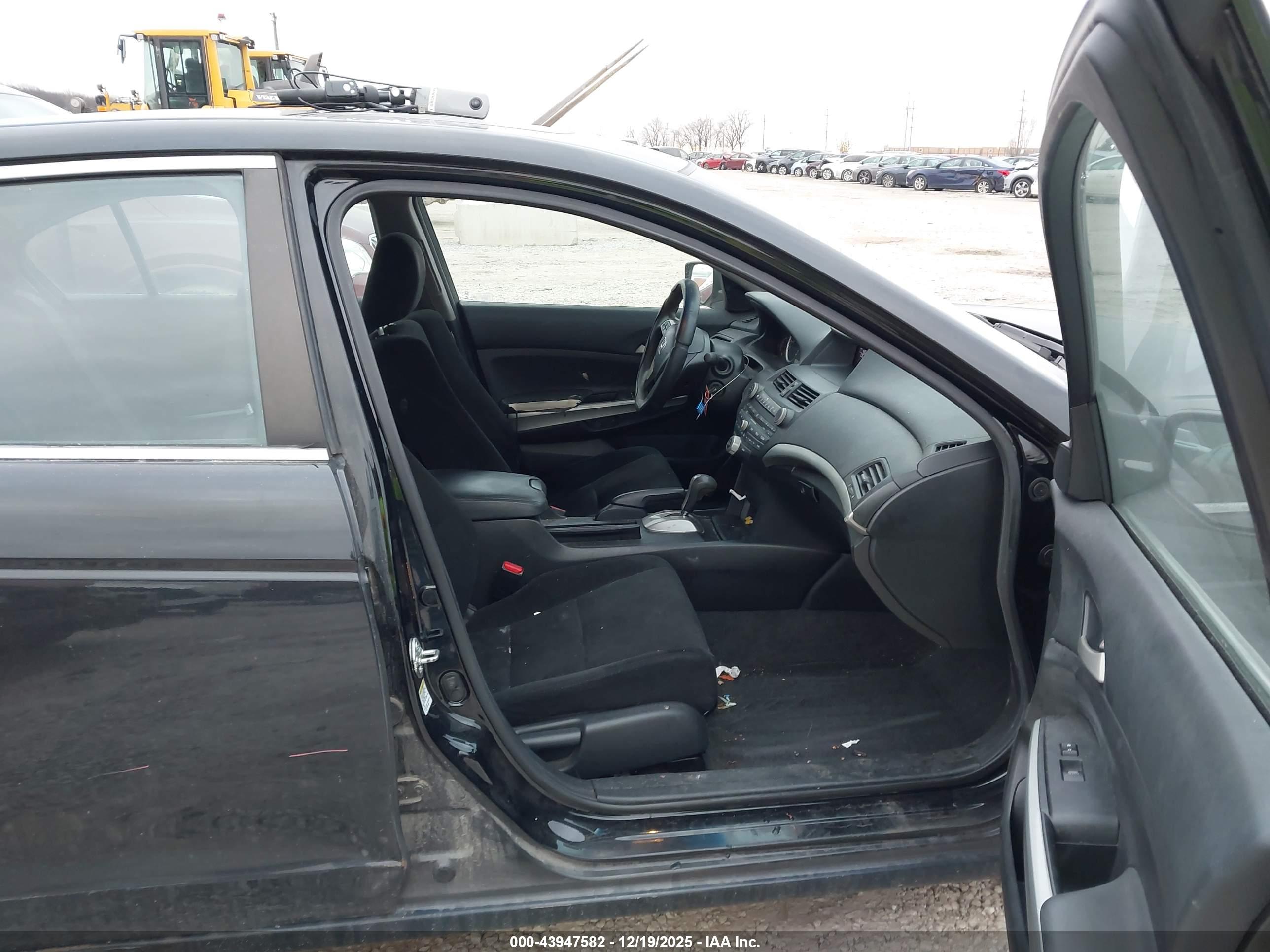 HONDA ACCORD image 5