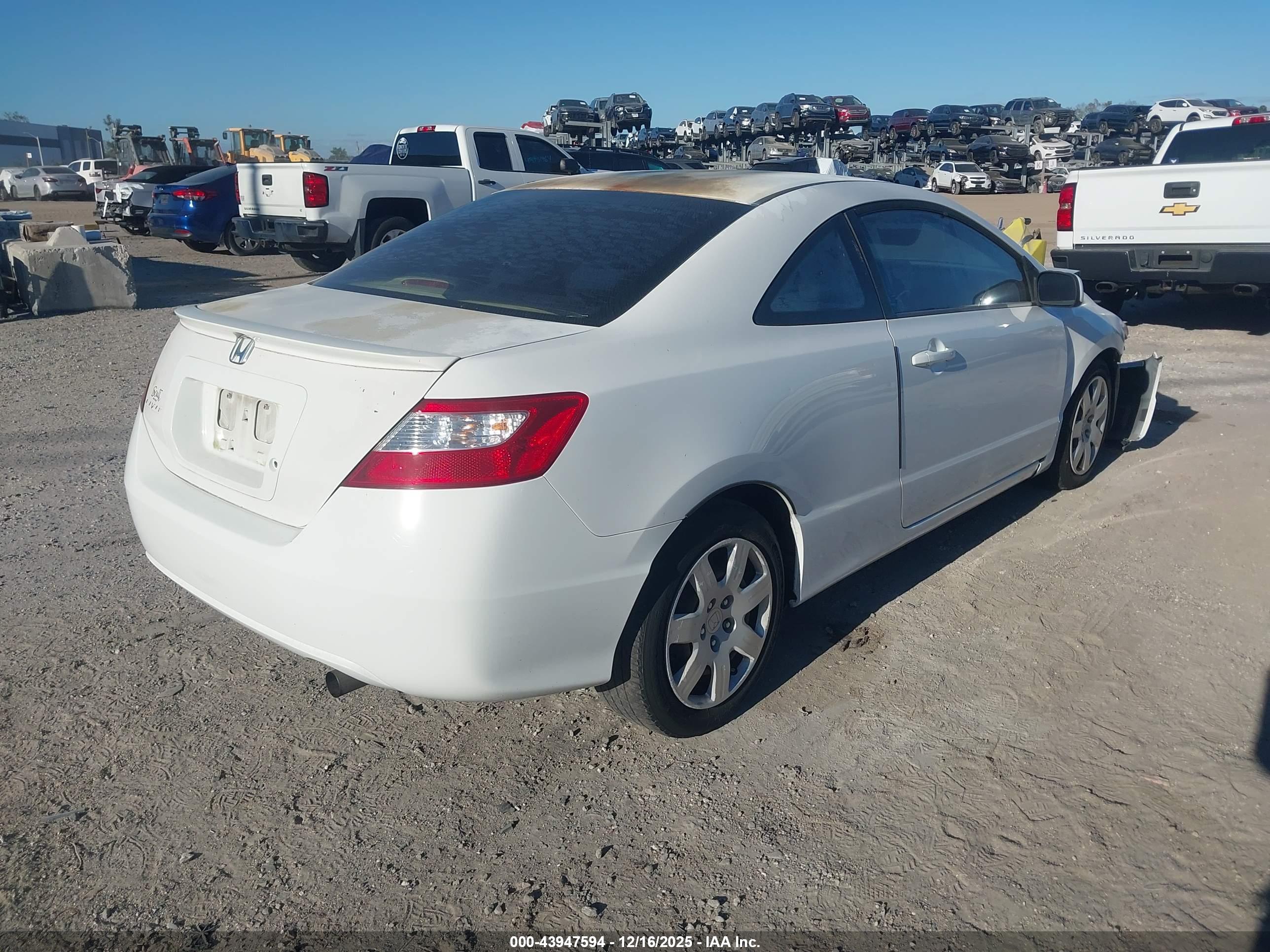 HONDA CIVIC image 4