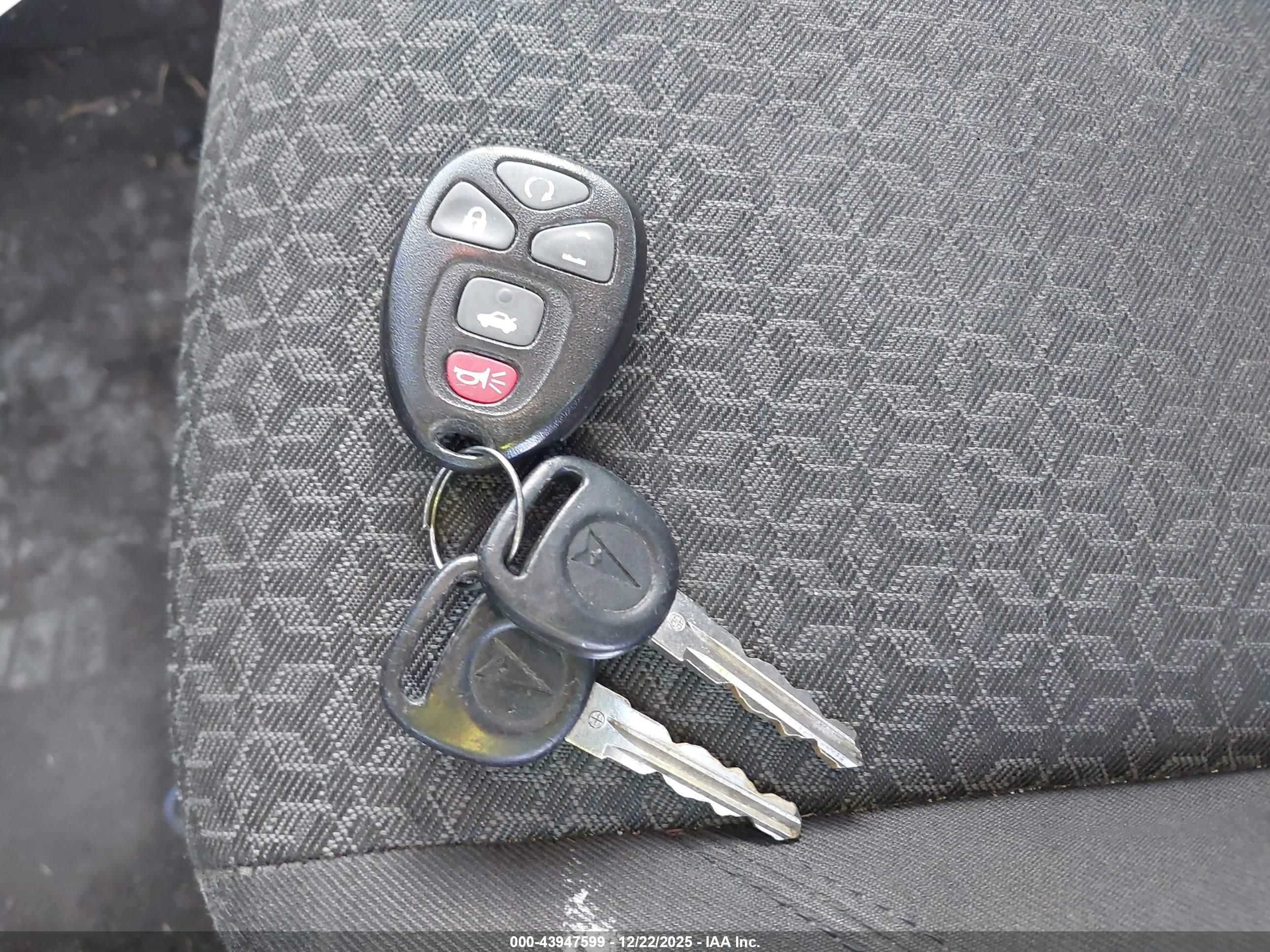 PONTIAC G6 image 11