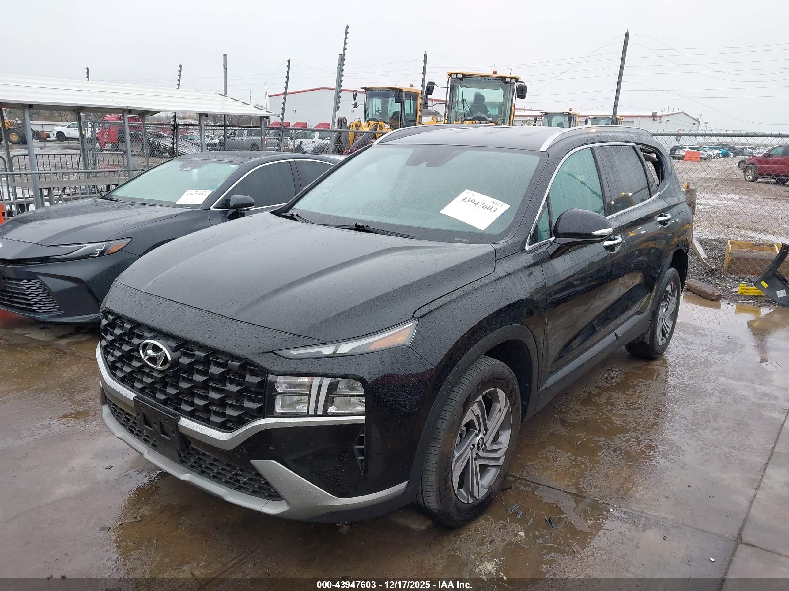 HYUNDAI SANTA image 2