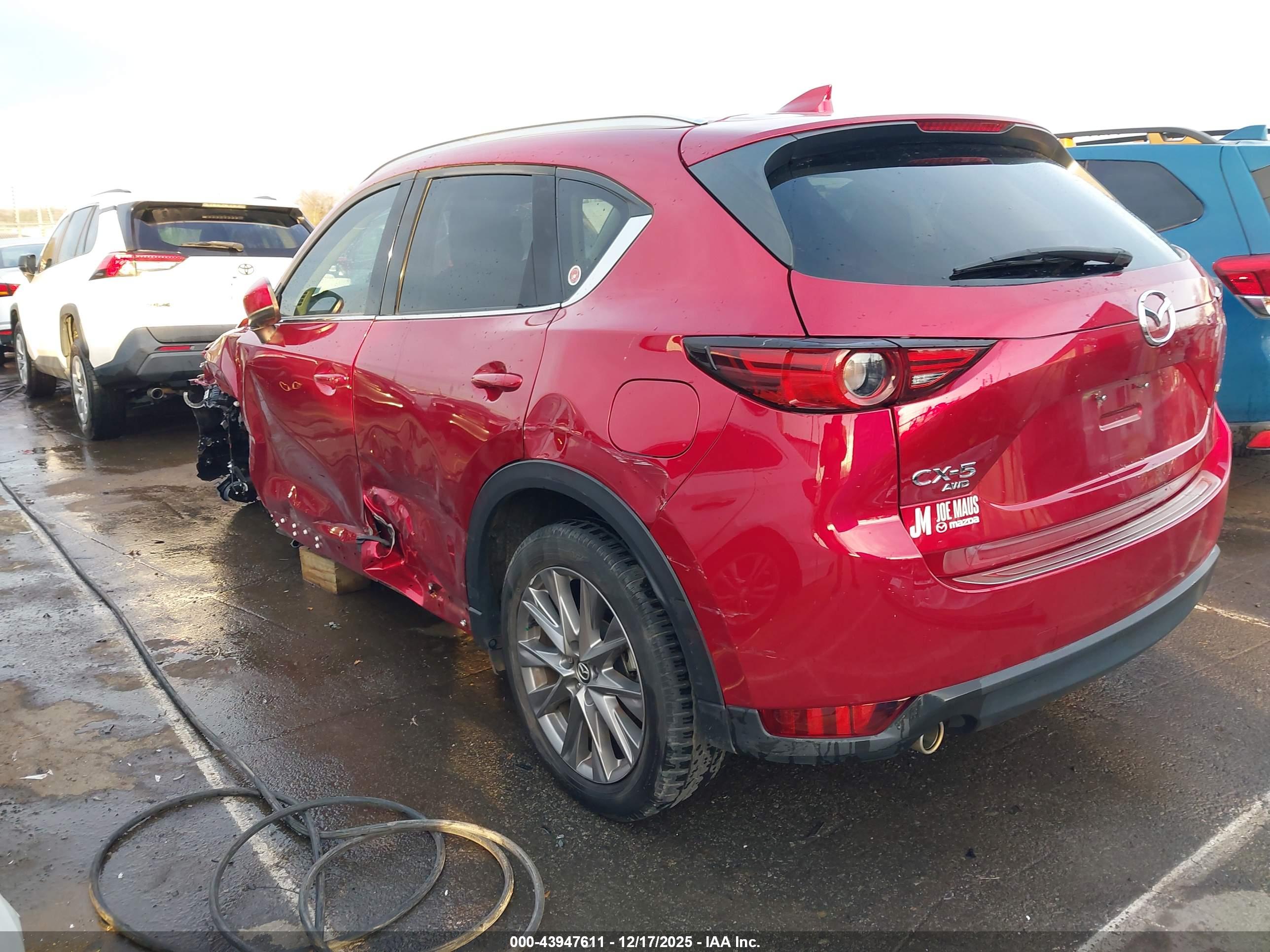 MAZDA CX-5 image 3