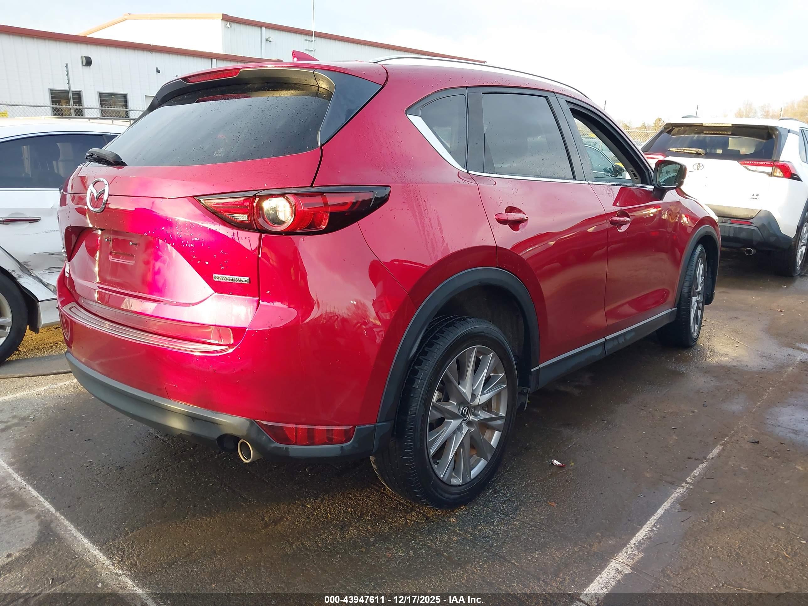 MAZDA CX-5 image 4