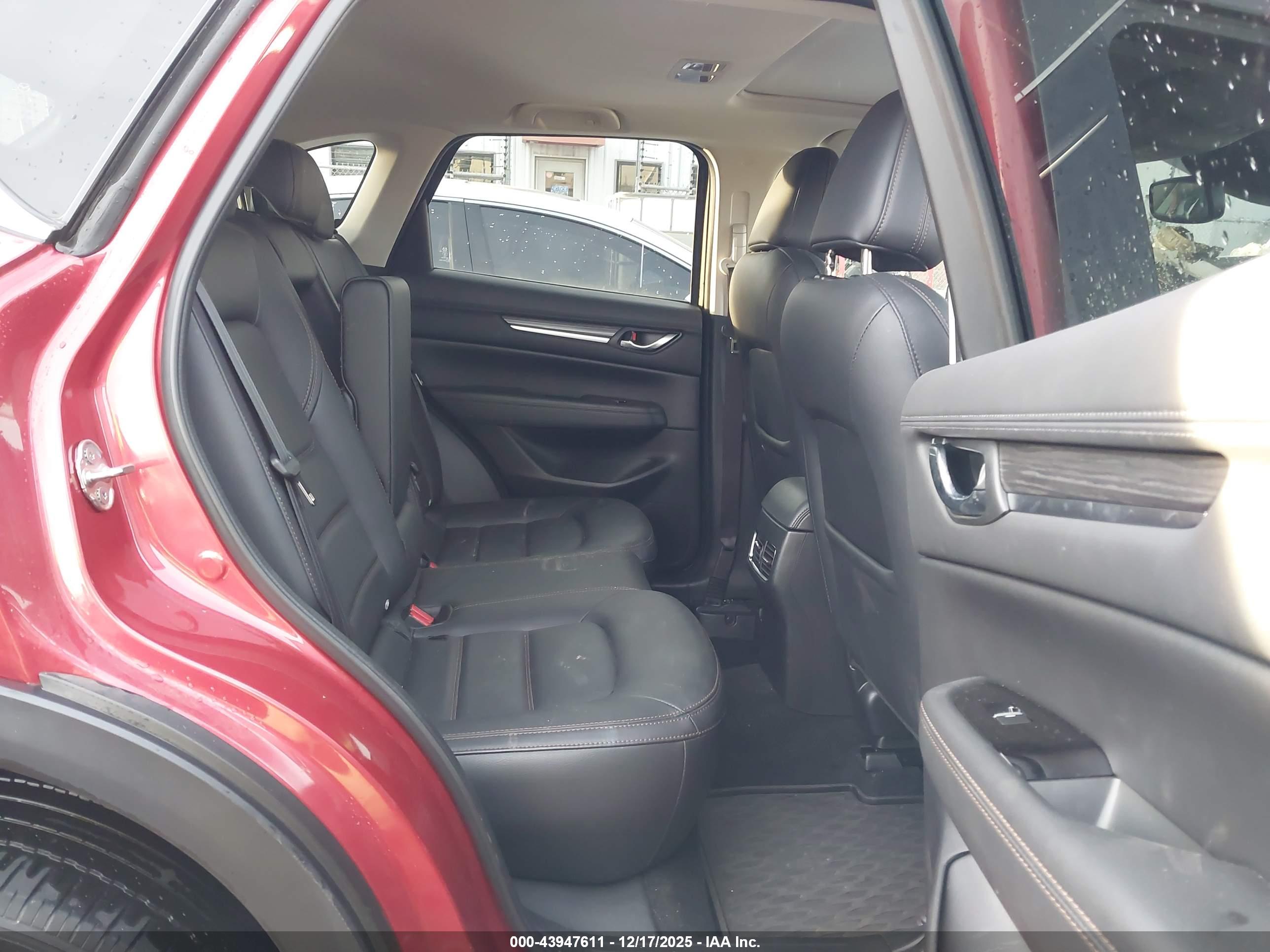MAZDA CX-5 image 8