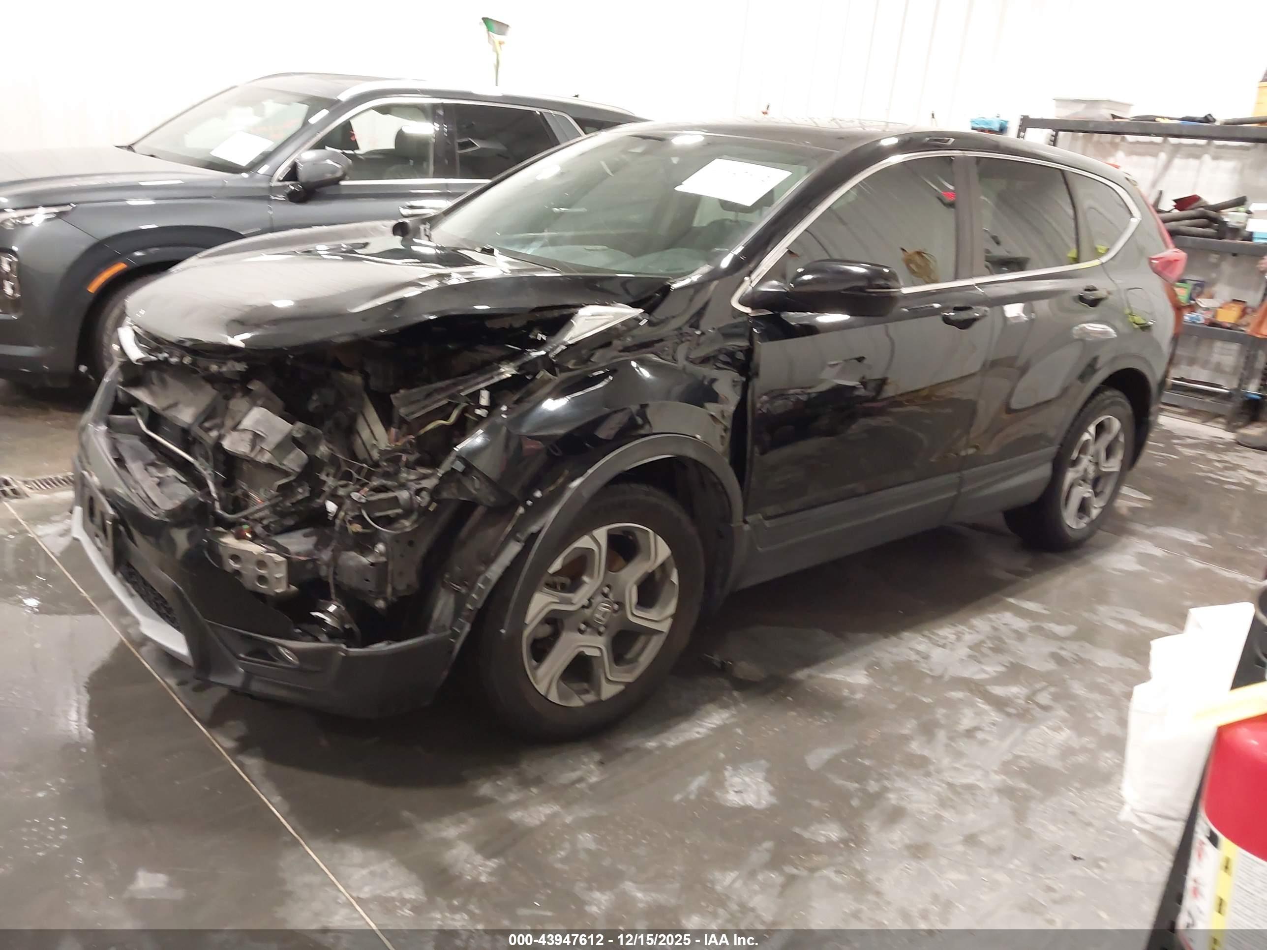 HONDA CR-V image 2